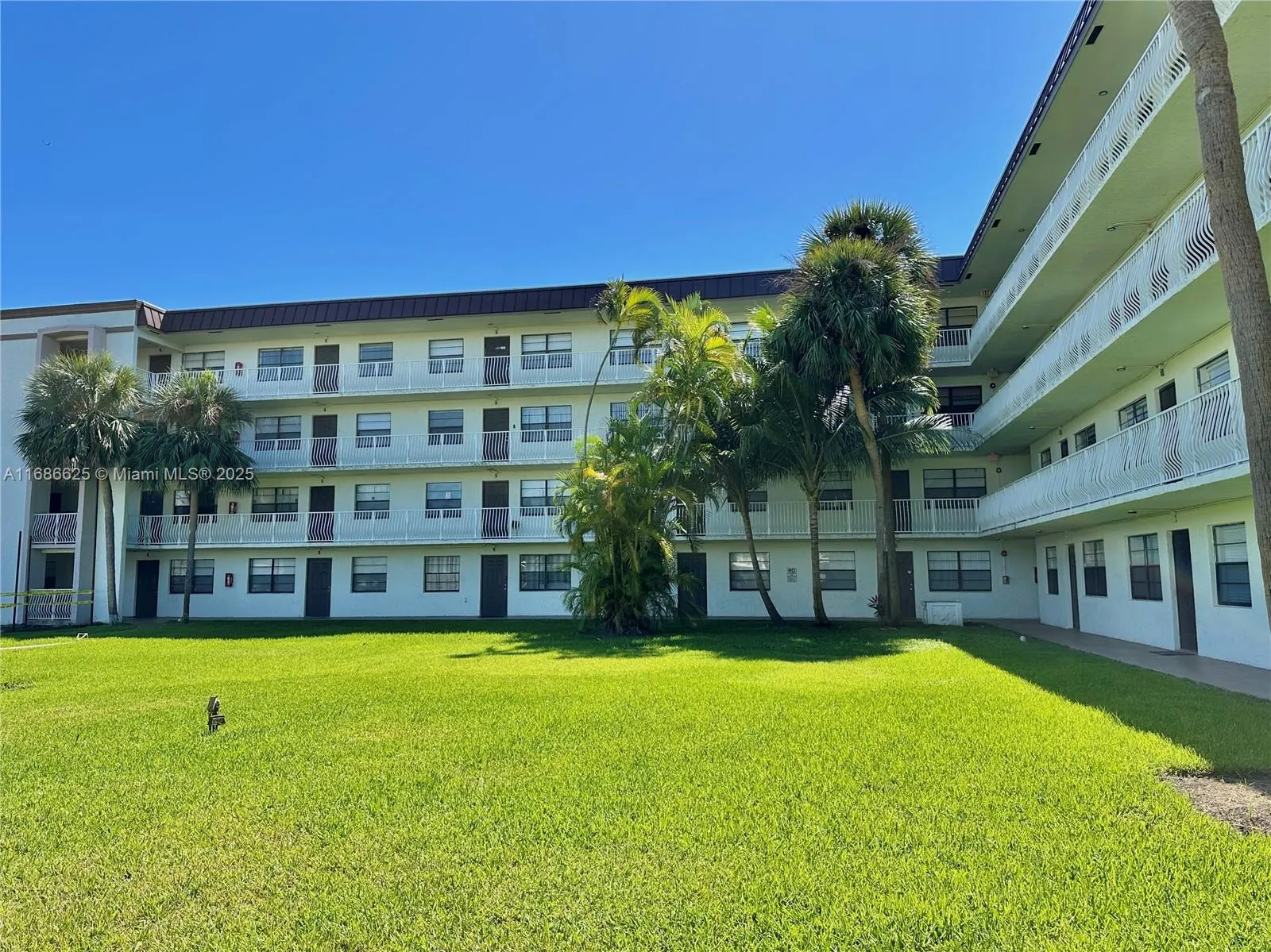 500 NE 2nd St, #223