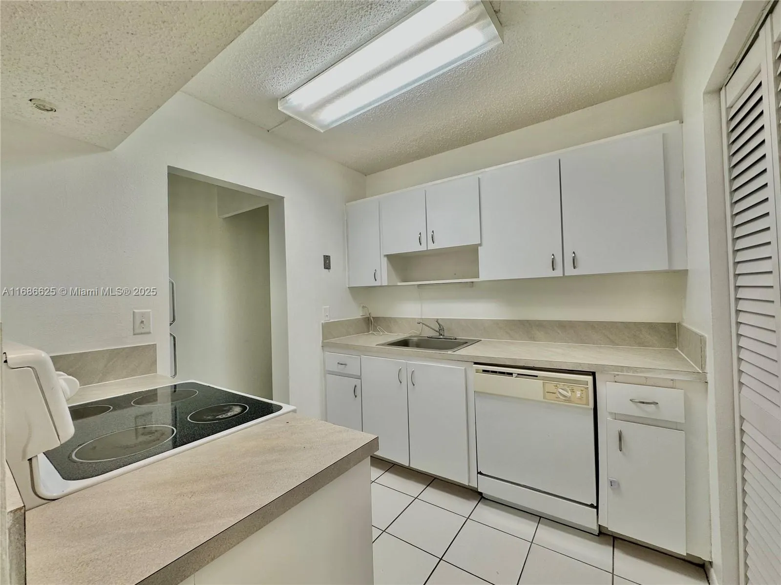 500 NE 2nd St, #223