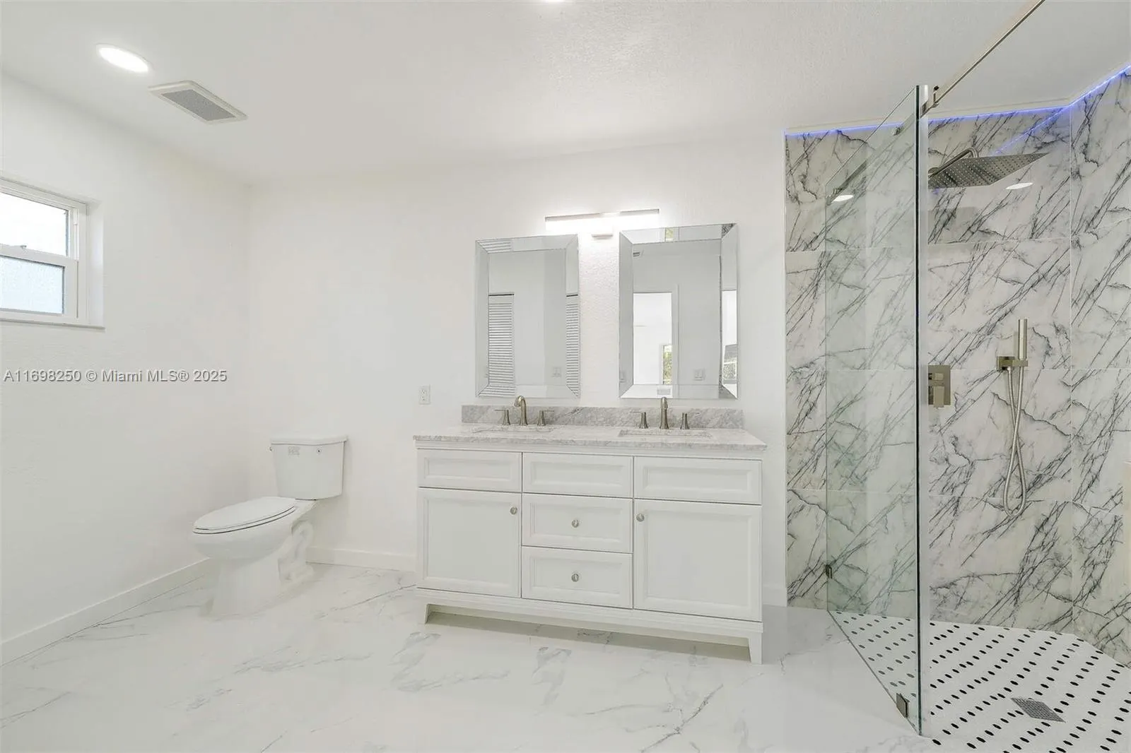 4367 ALBACORE CIR