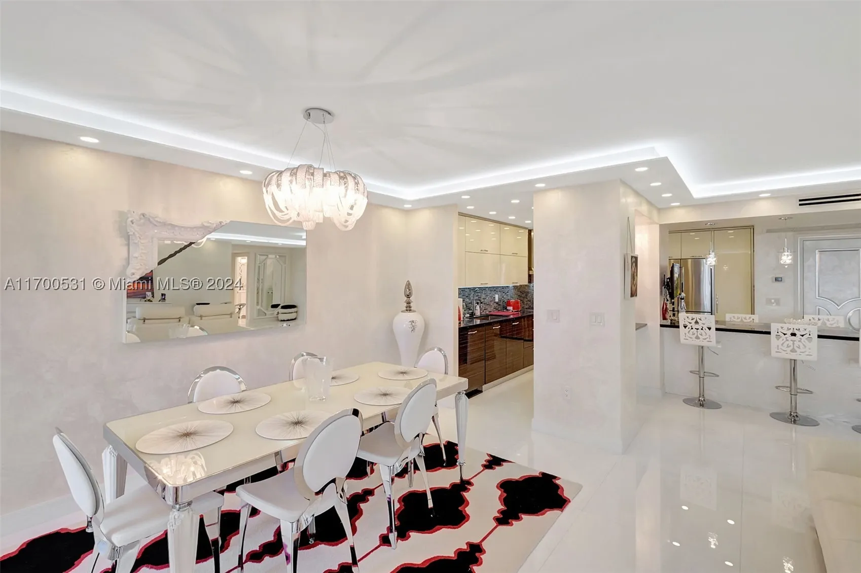 9801 W Collins Ave #5O/complete renovated