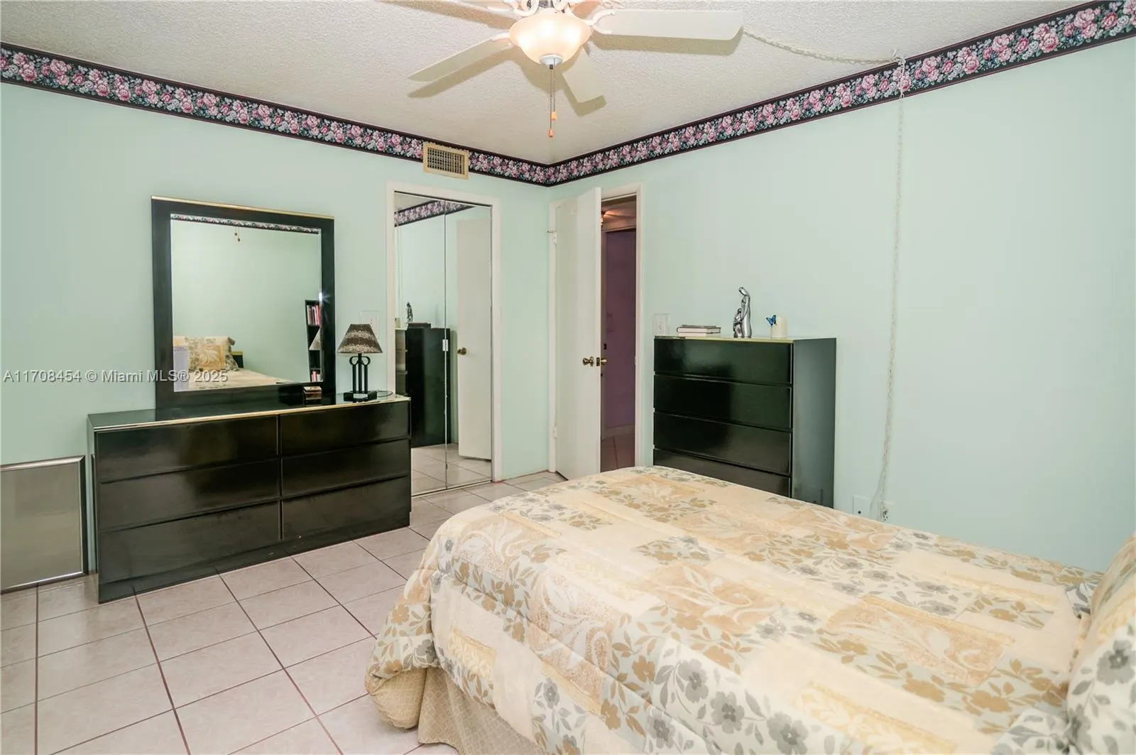 190 SE 5th Ave, #202