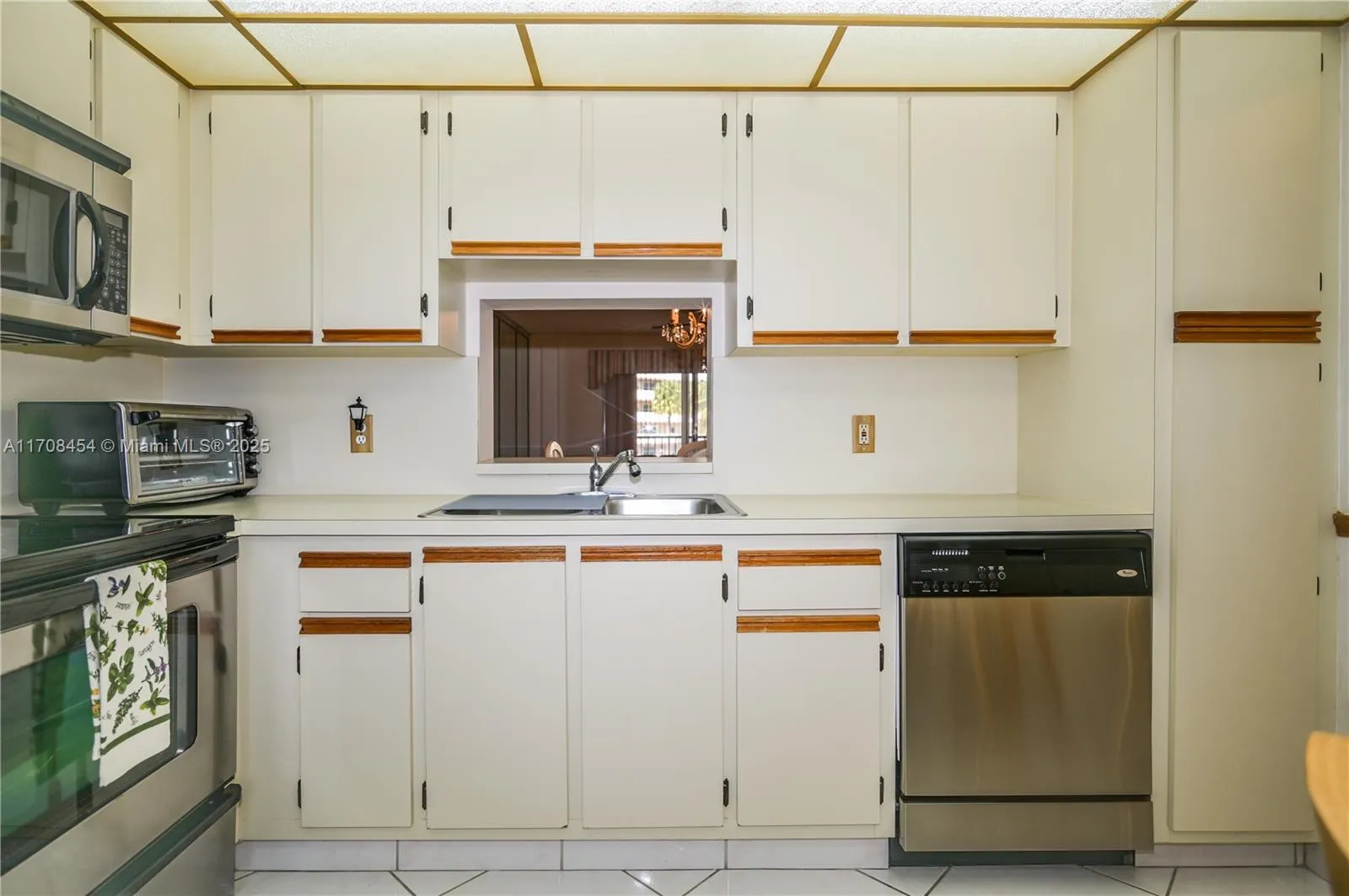 190 SE 5th Ave, #202