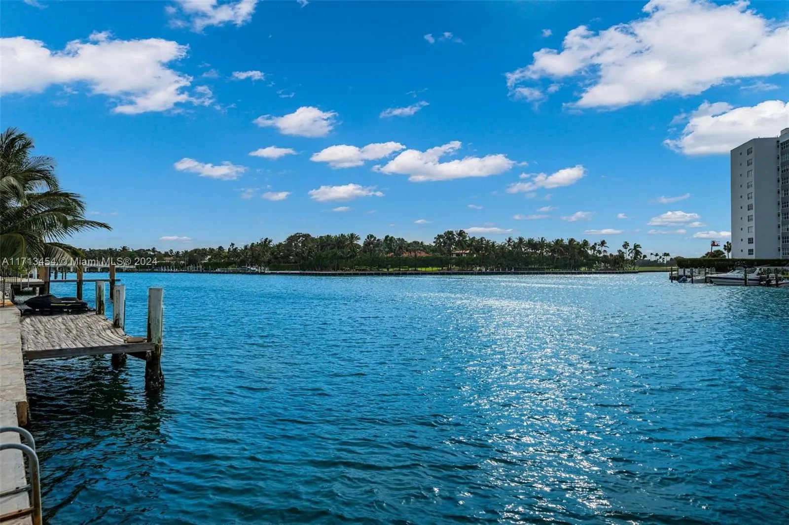 9250 Bay Dr