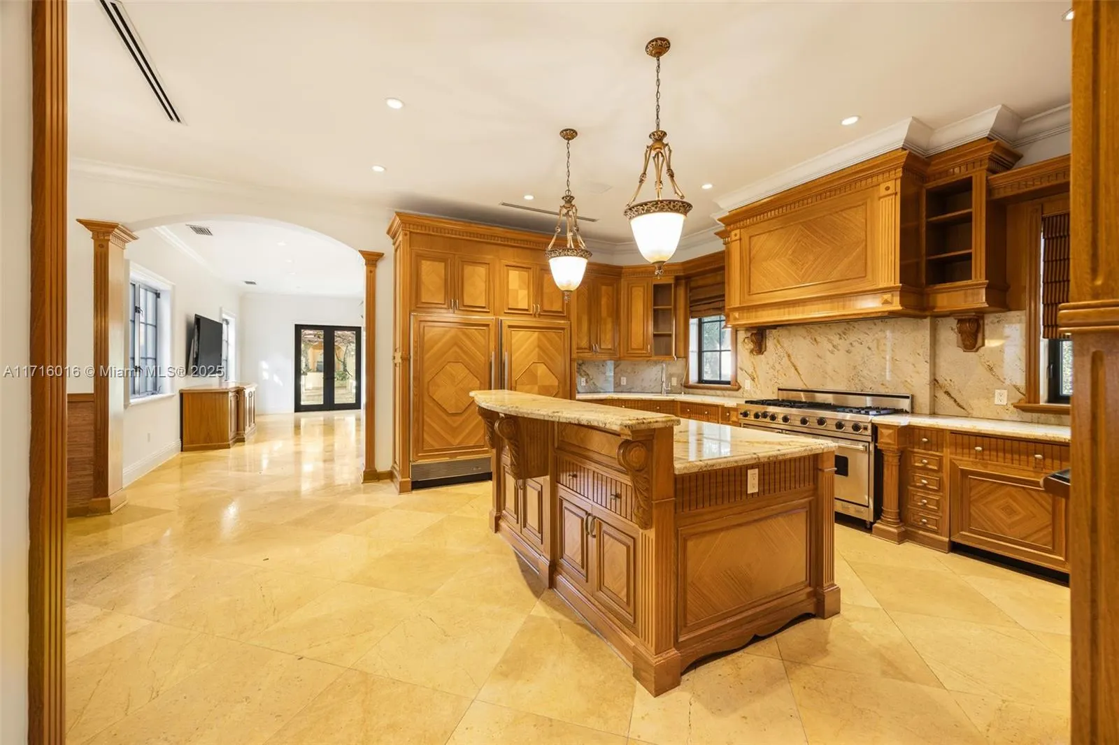 9940 W Suburban Dr