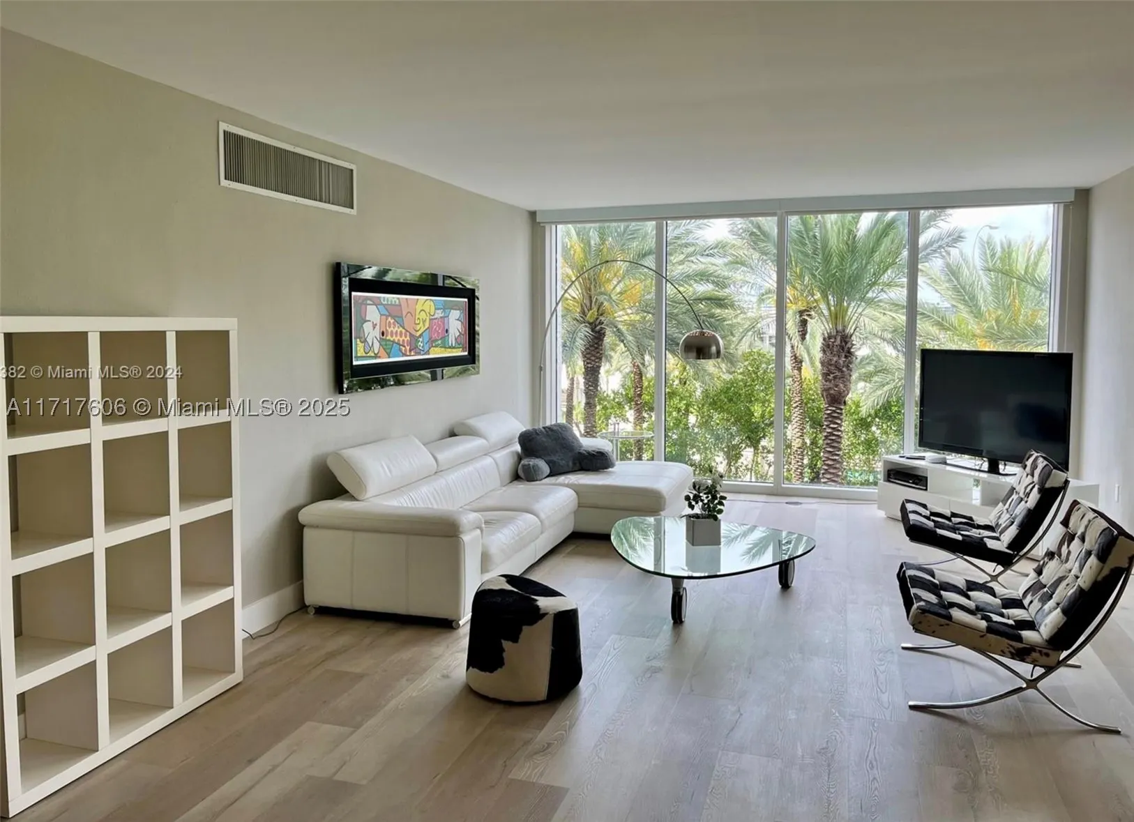 10275 Collins Ave #331