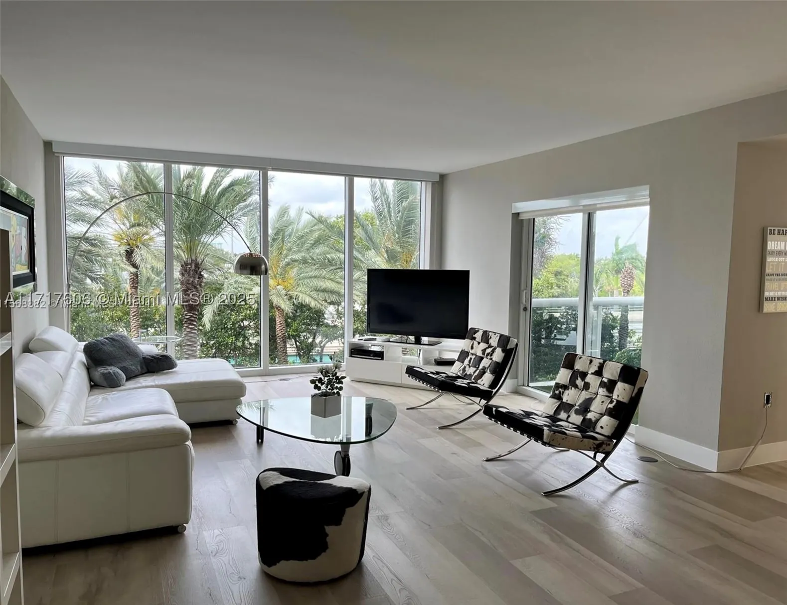 10275 Collins Ave #331
