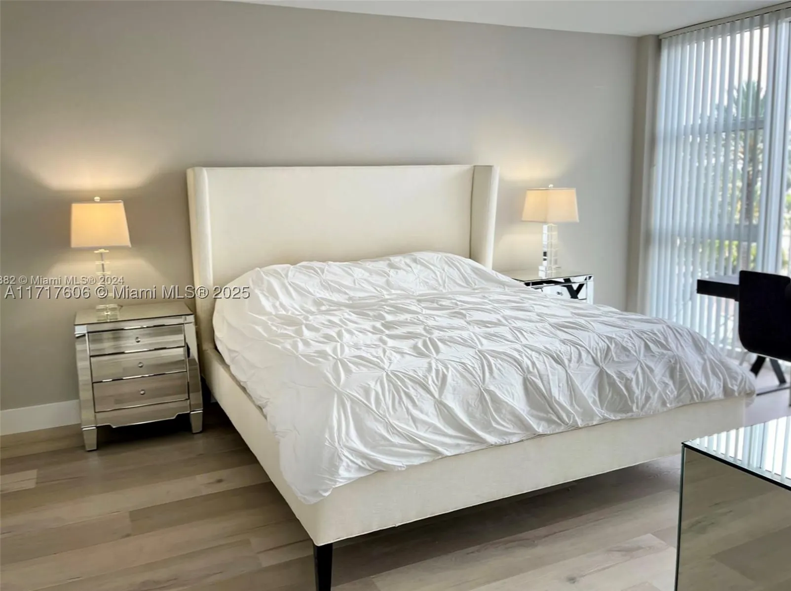 10275 Collins Ave #331