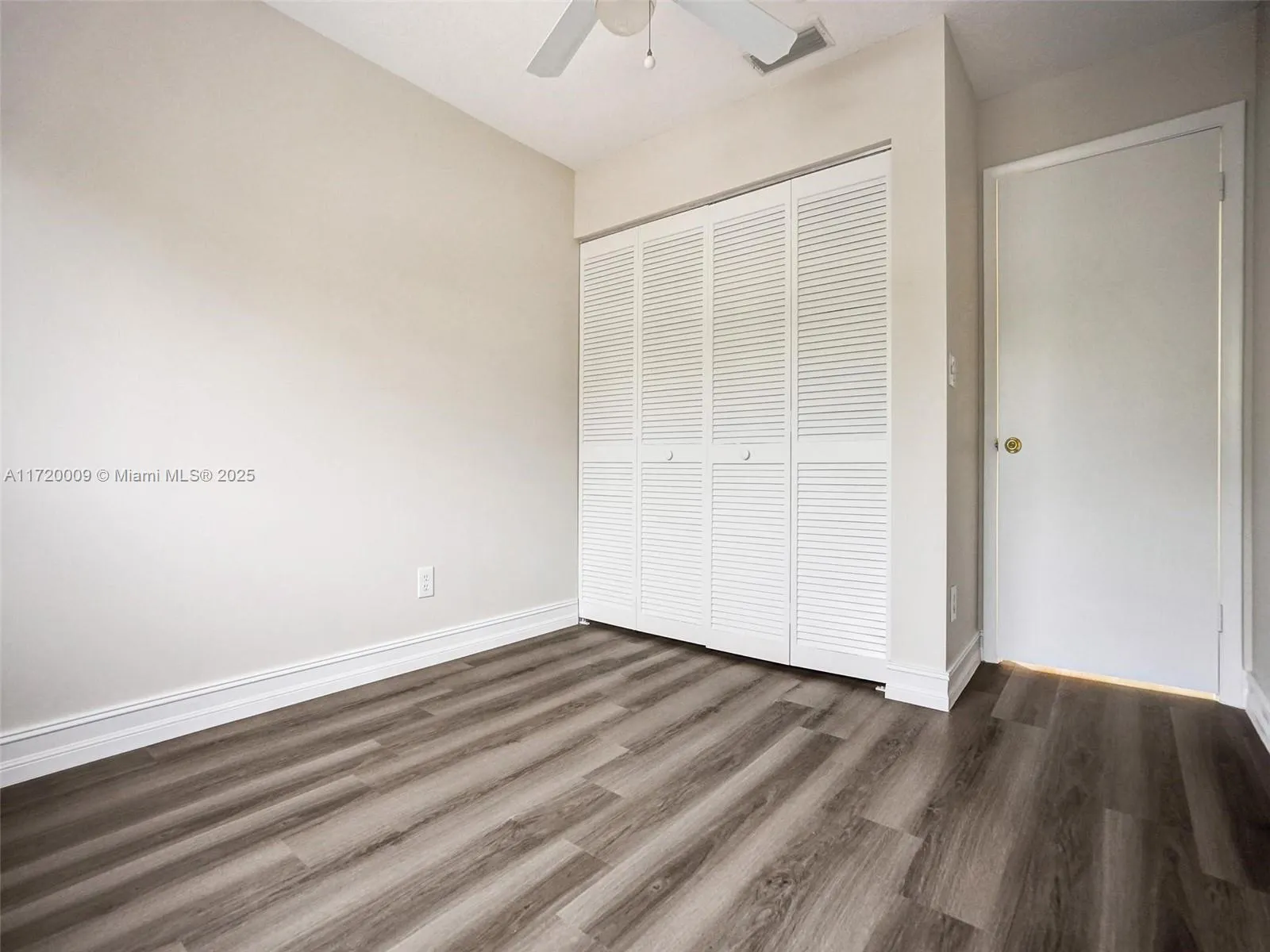 1046 SE 6th Ct