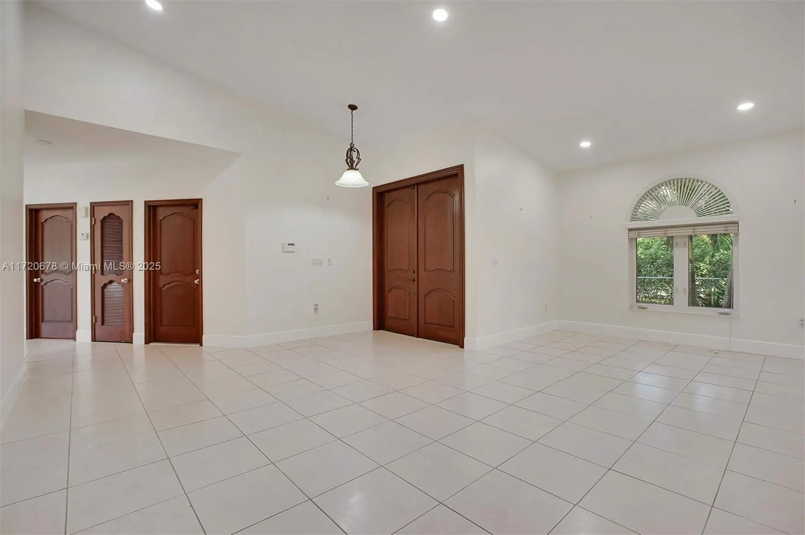 13550 SW 82nd Ave