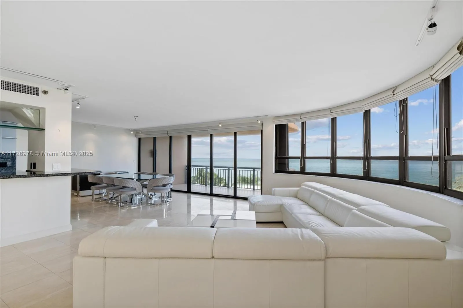 10175 Collins Ave #502