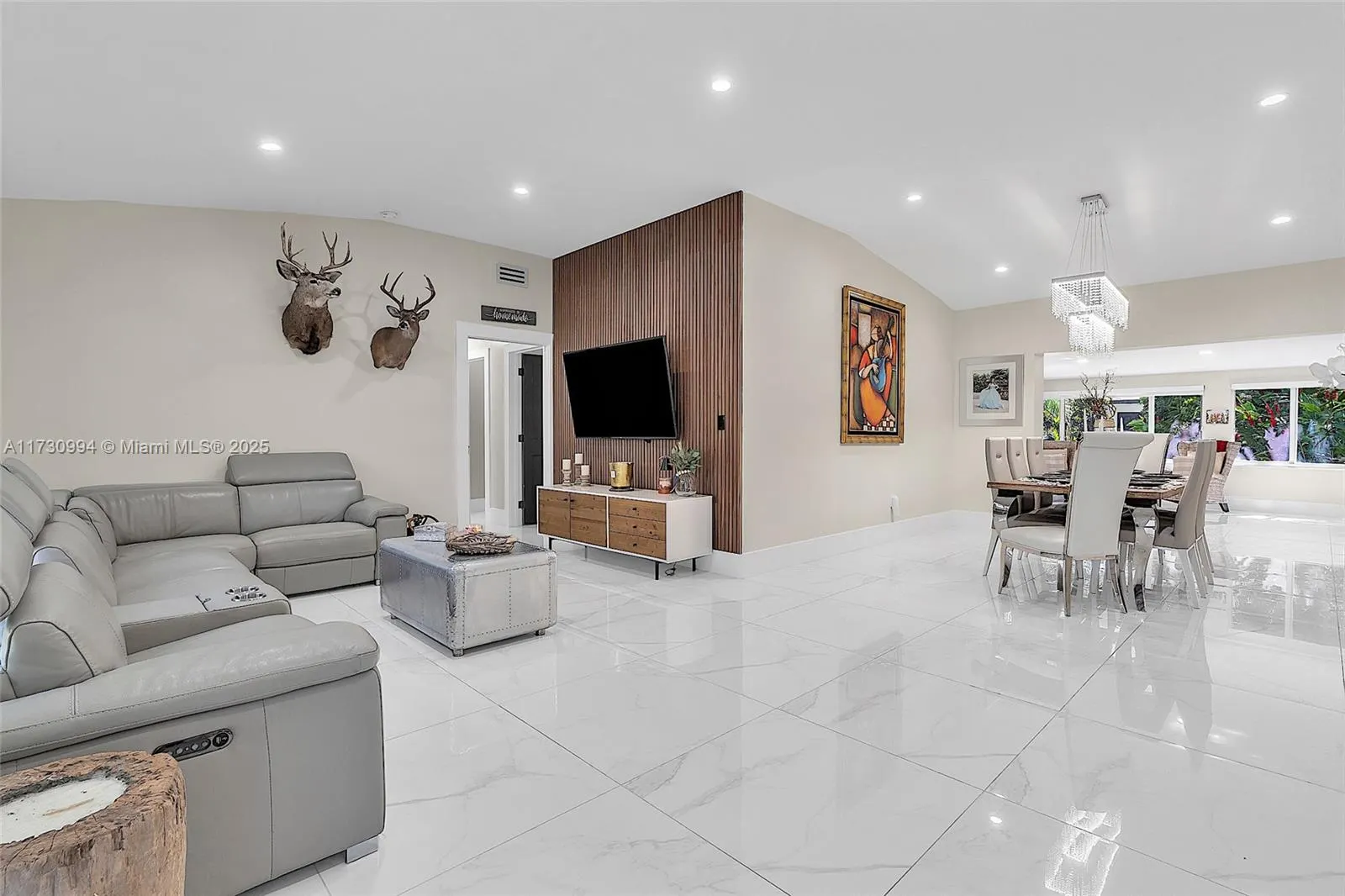 7620 SW 105th Ter