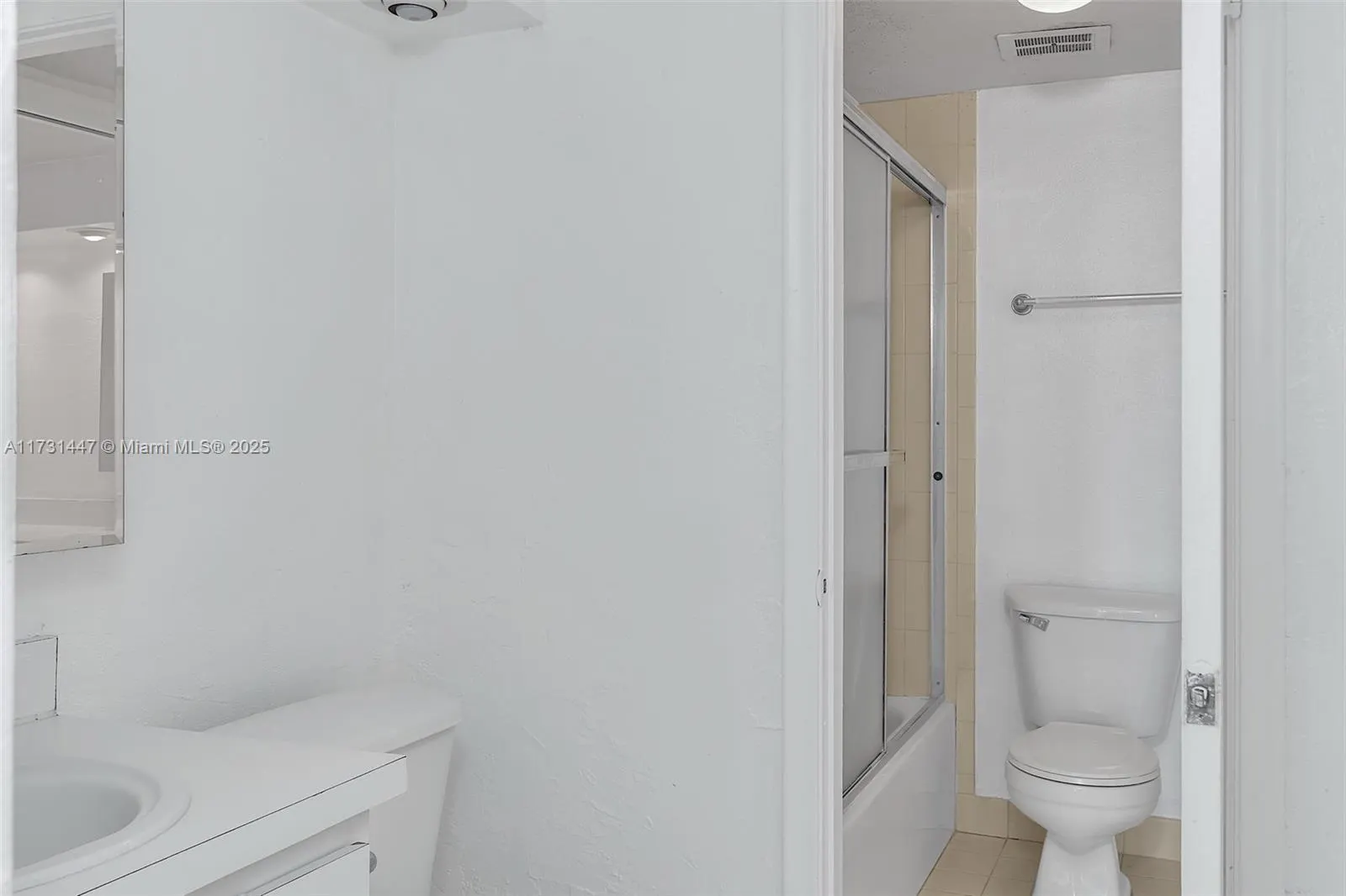 6884 N Kendall Dr, #C404