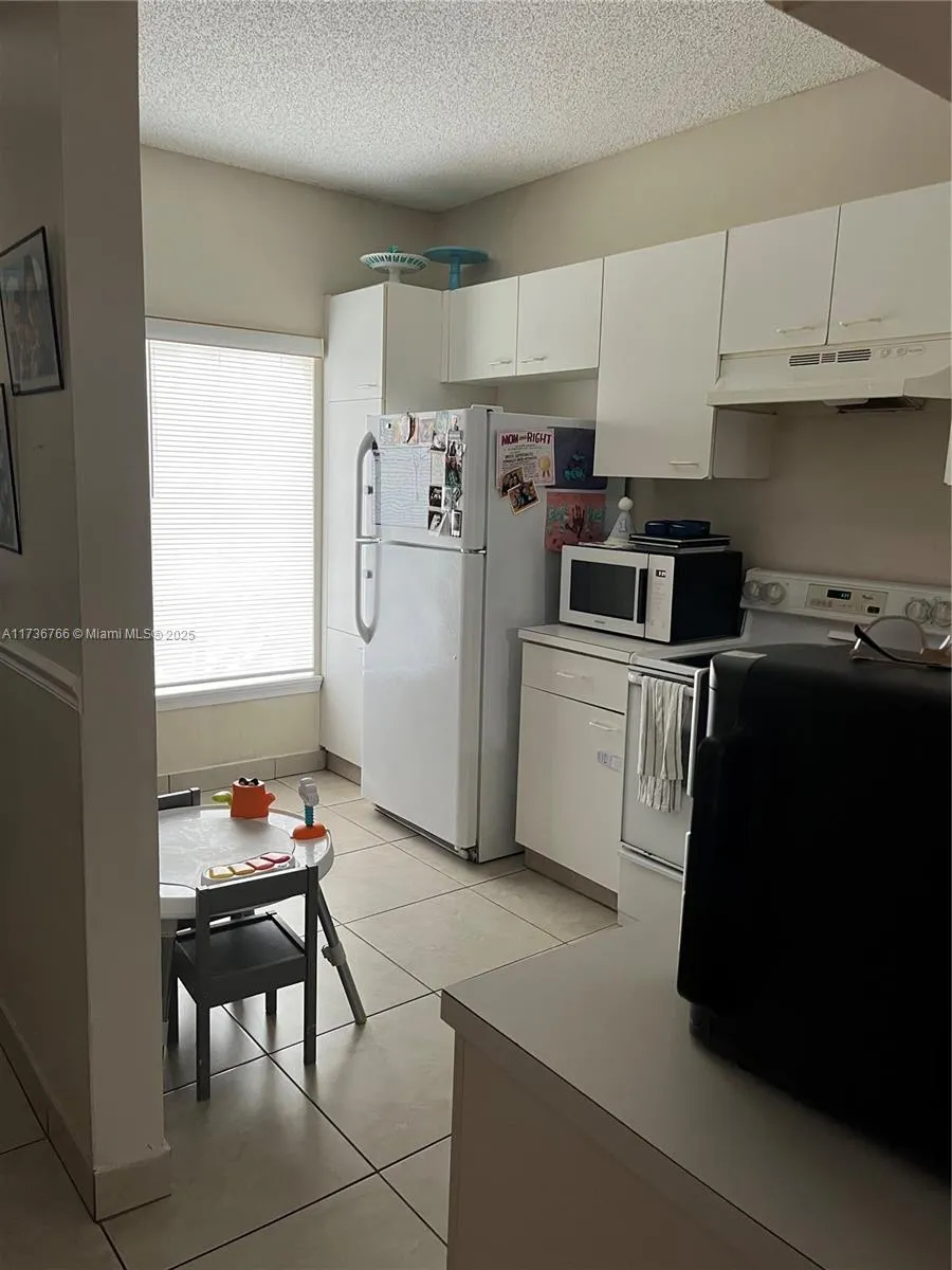 4970 SW 31st Ter, #0