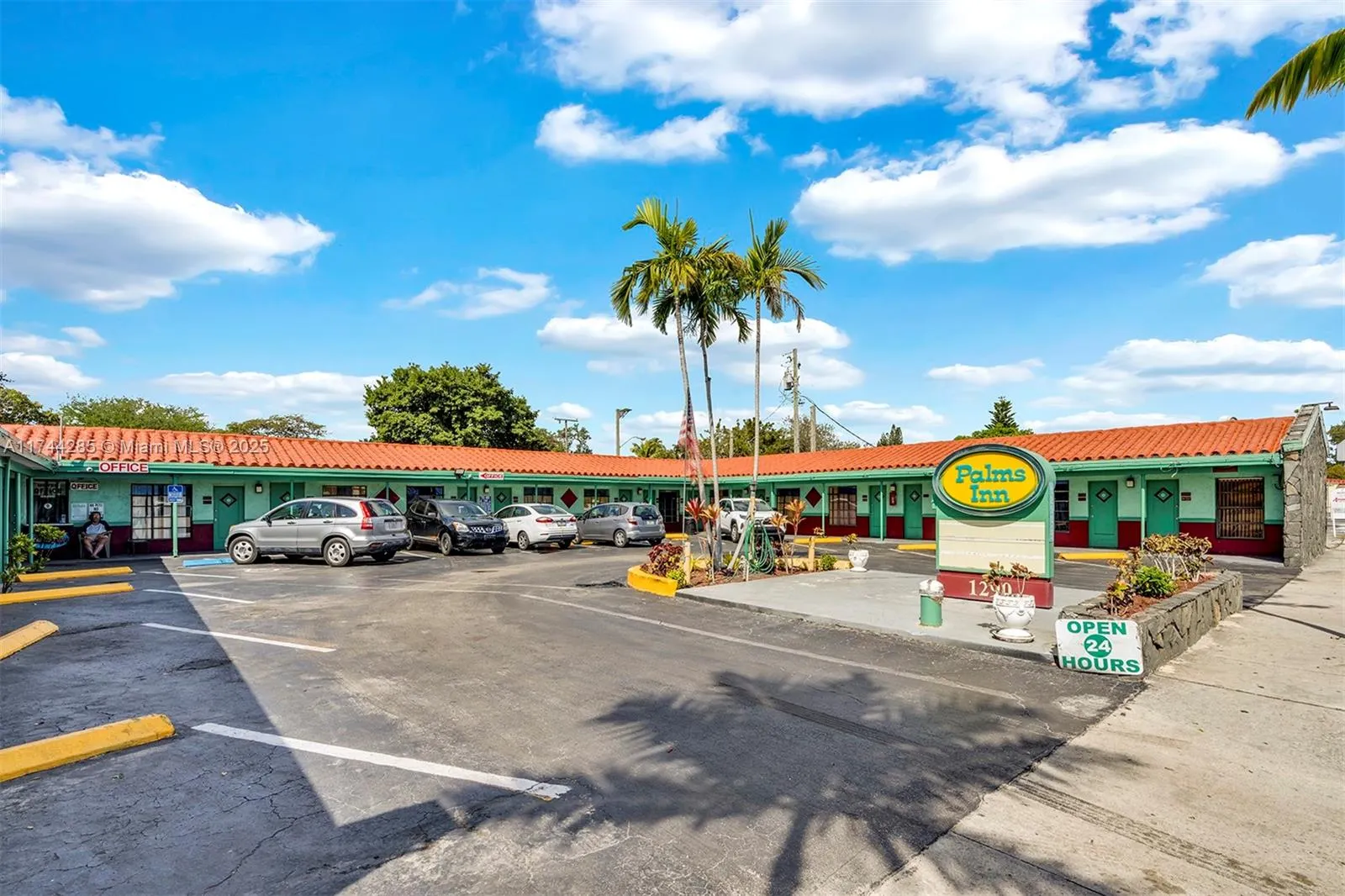 1290 S Federal Hwy