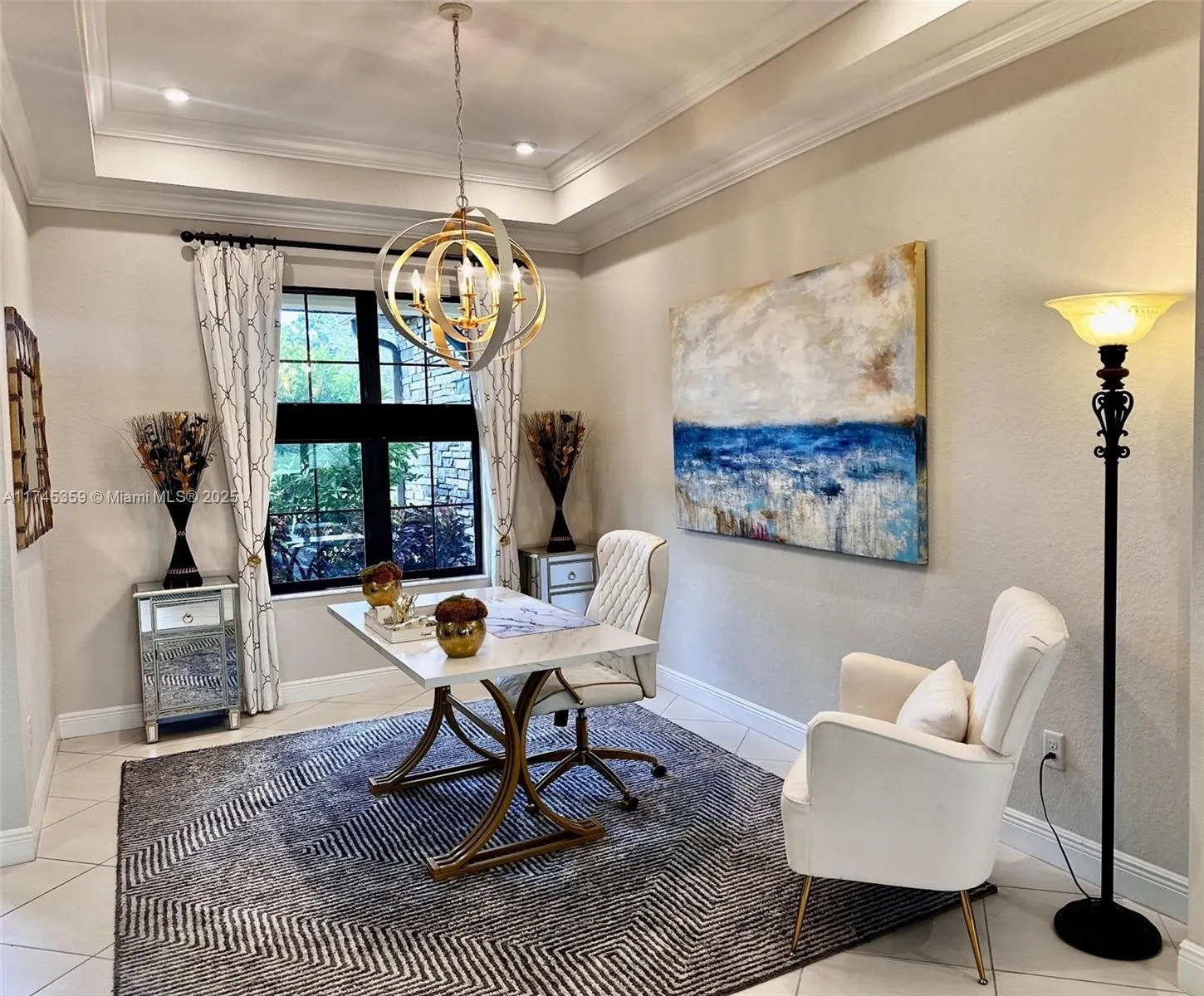 6210 Arcadia Sq