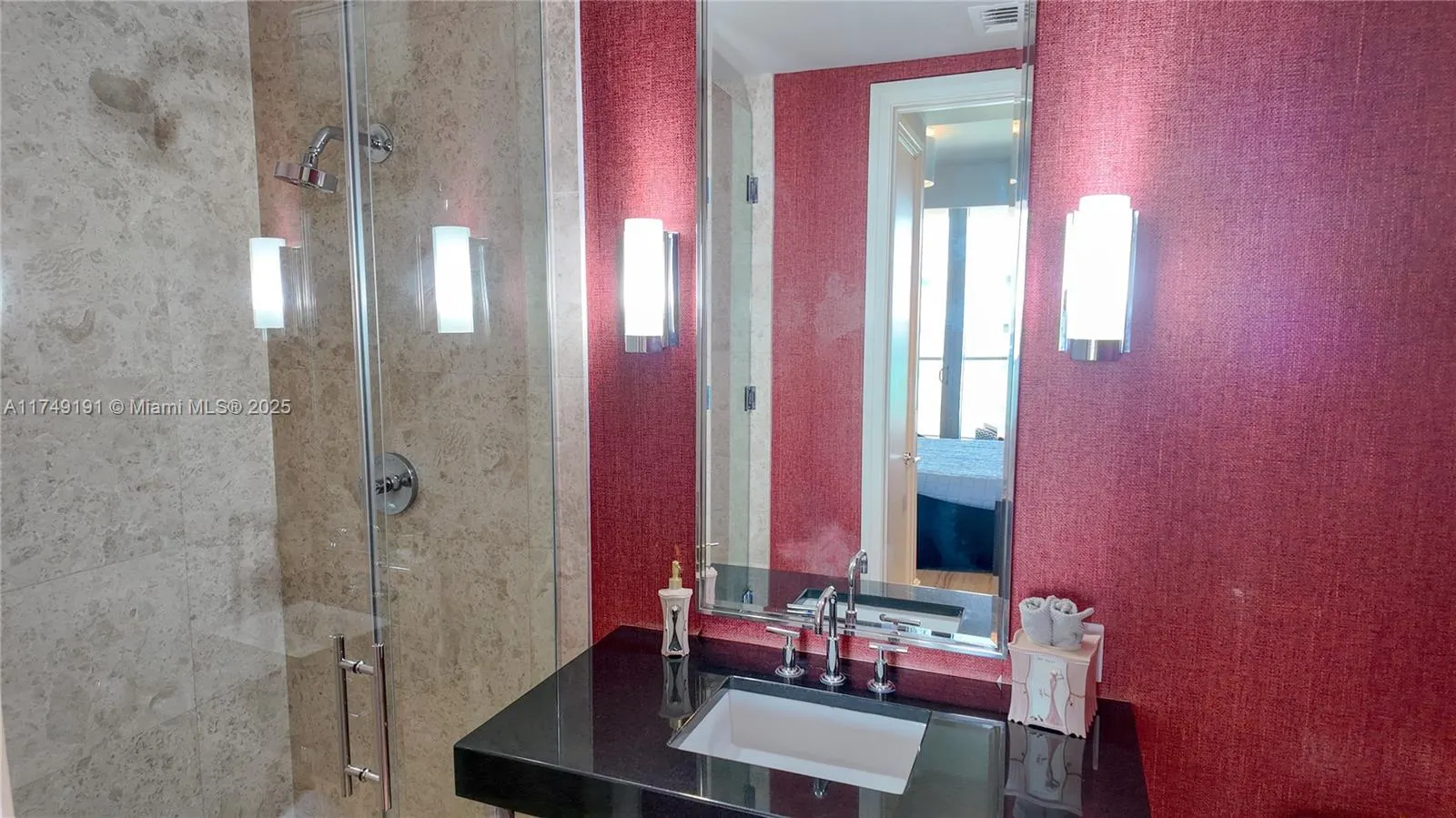 9705 Collins Ave, #2304N