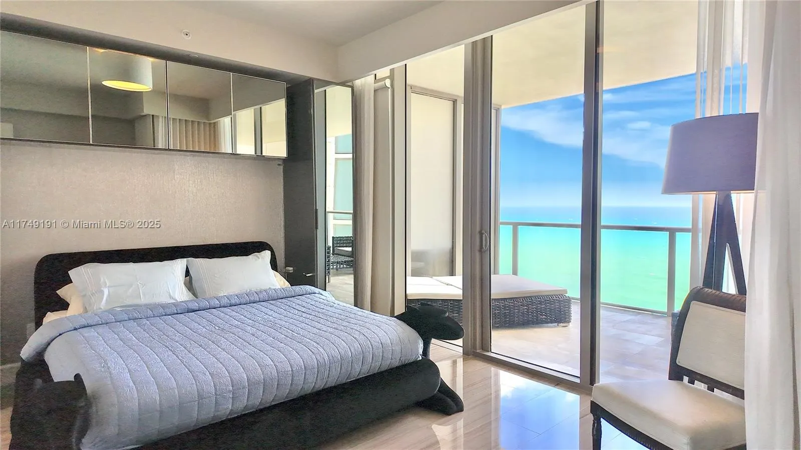 9705 Collins Ave, #2304N