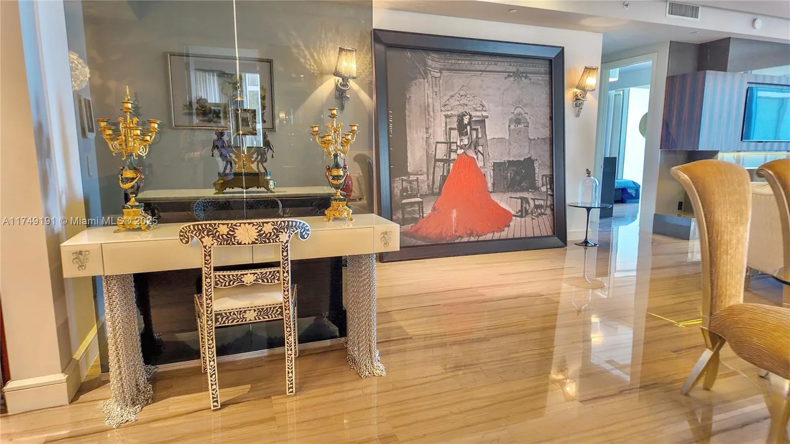 9705 Collins Ave, #2304N