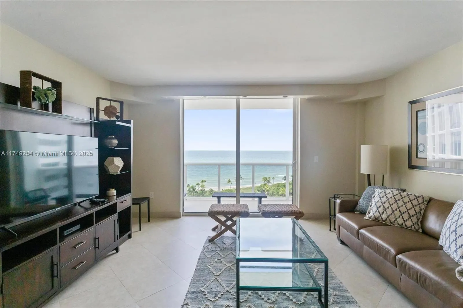 10275 COLLINS AV, #1018