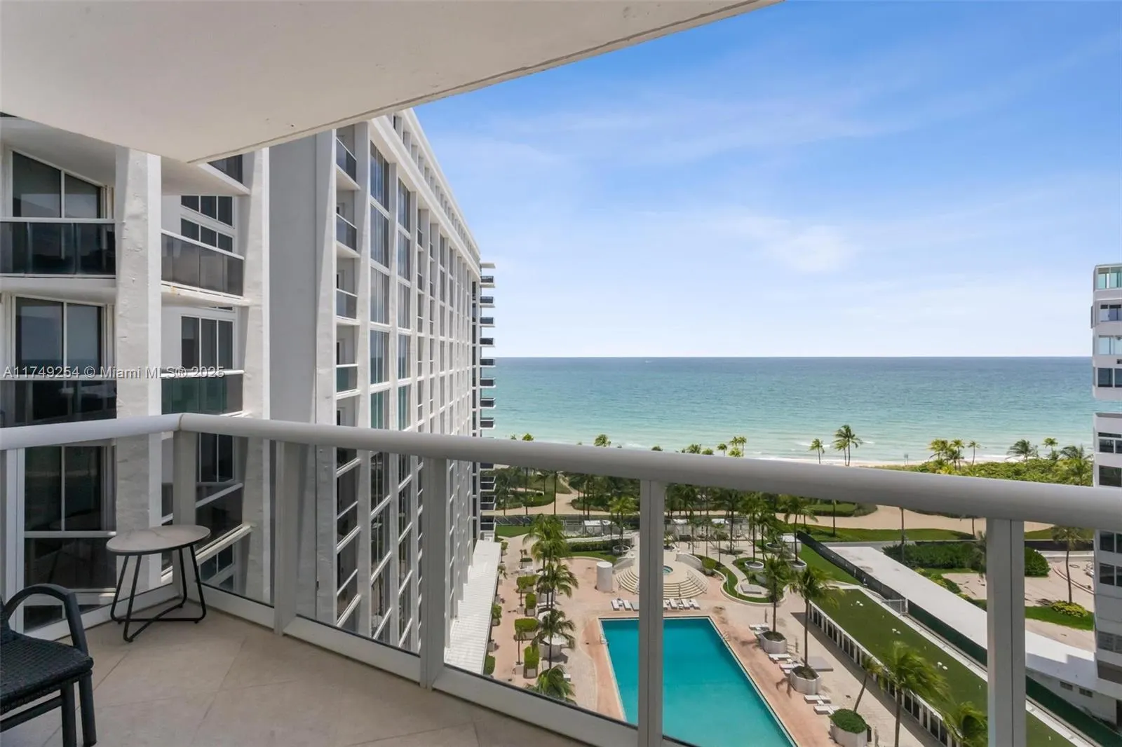 10275 COLLINS AV, #1018