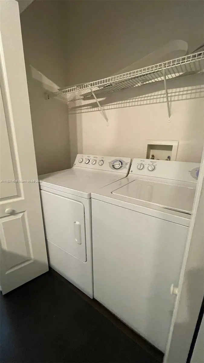 6001 SW 70th St, #133