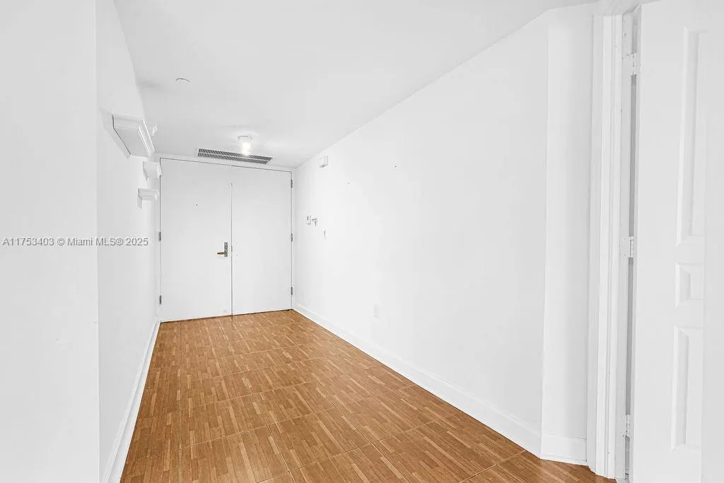 8925 Collins Ave #2E