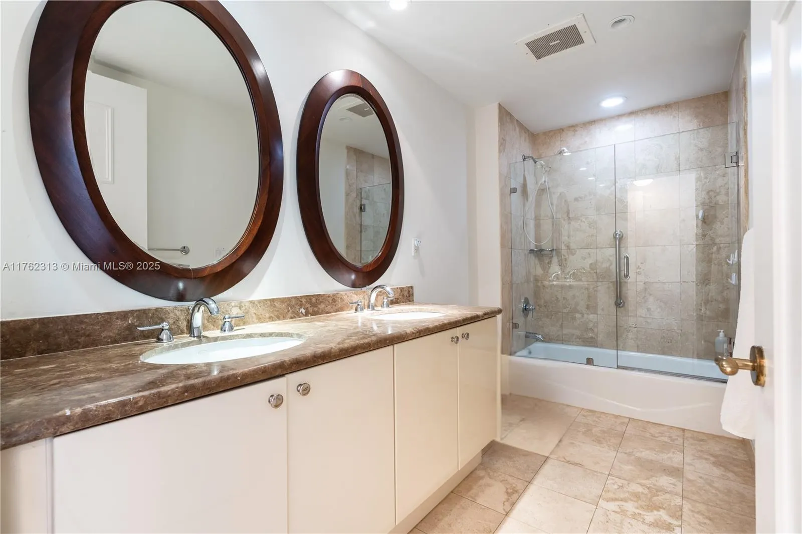 10225 Collins Ave, #802