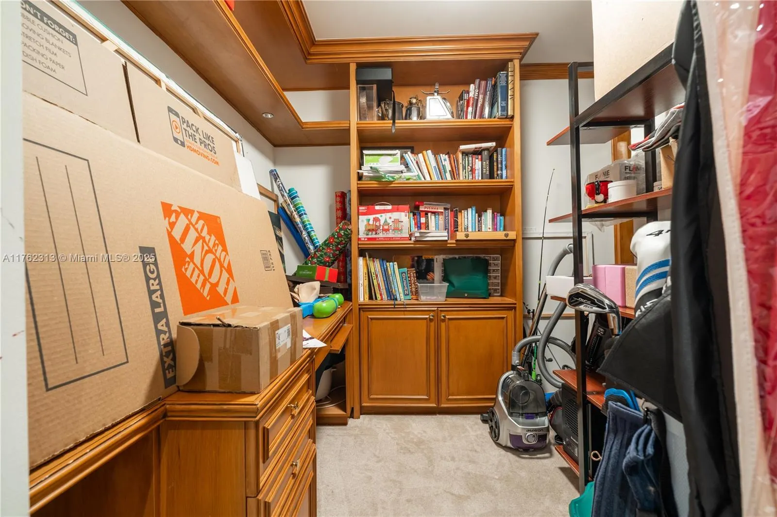10225 Collins Ave, #802
