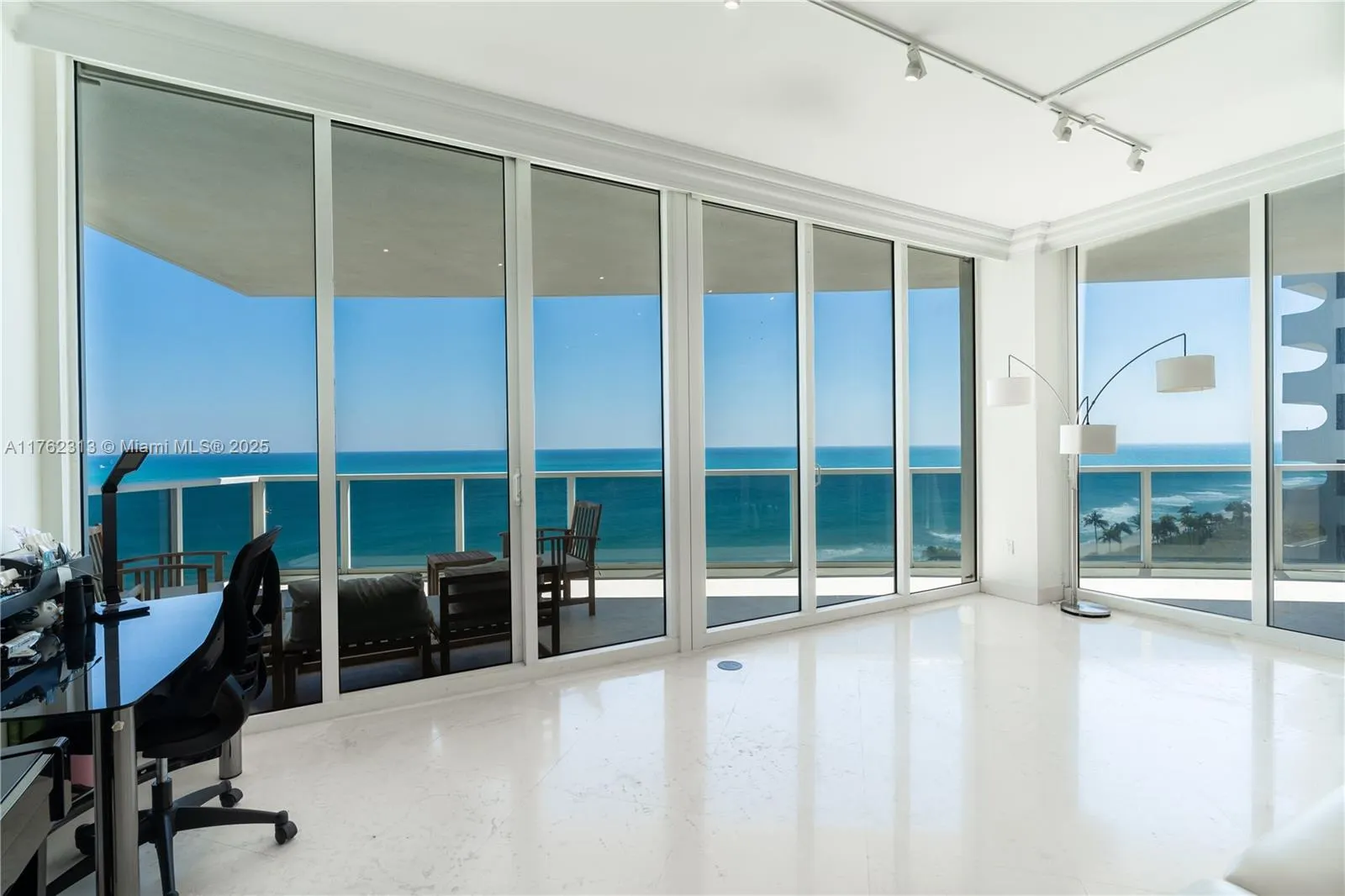 10225 Collins Ave, #802