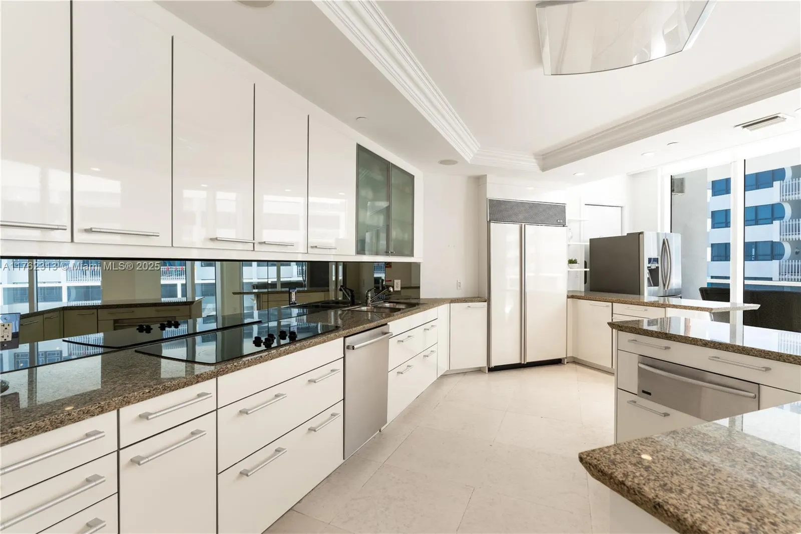 10225 Collins Ave, #802