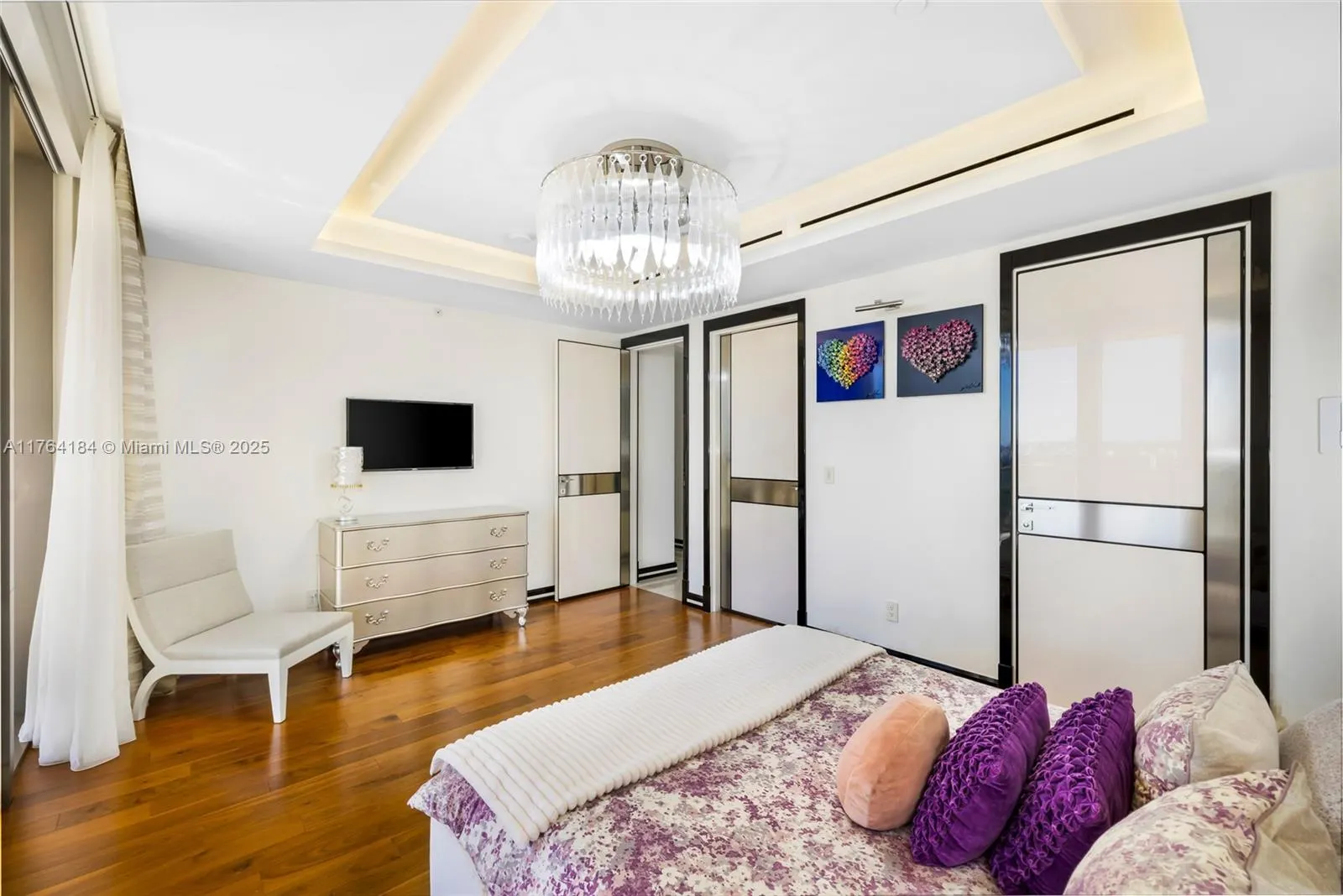 9705 Collins Ave, #1001N