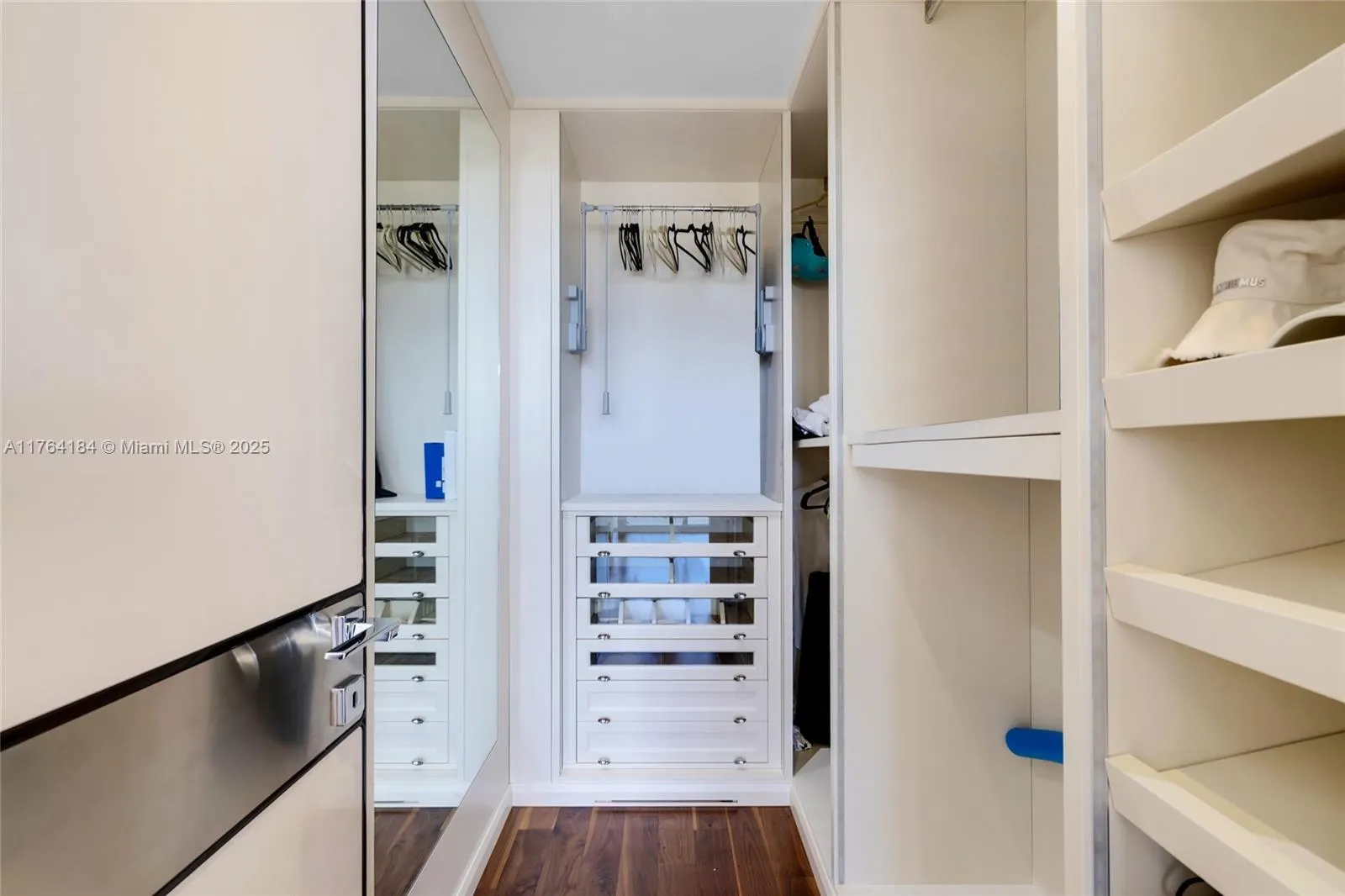 9705 Collins Ave, #1001N