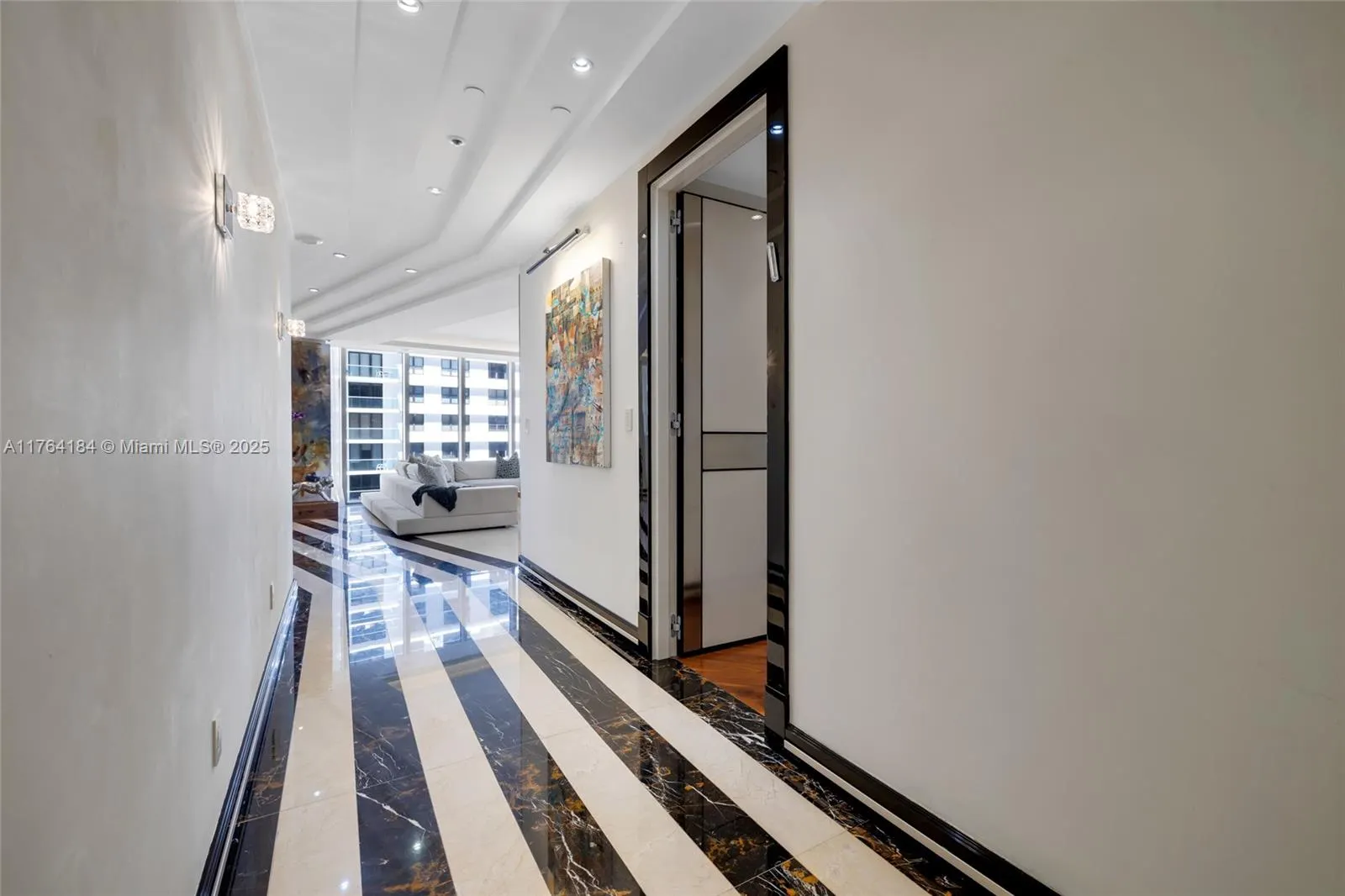 9705 Collins Ave, #1001N