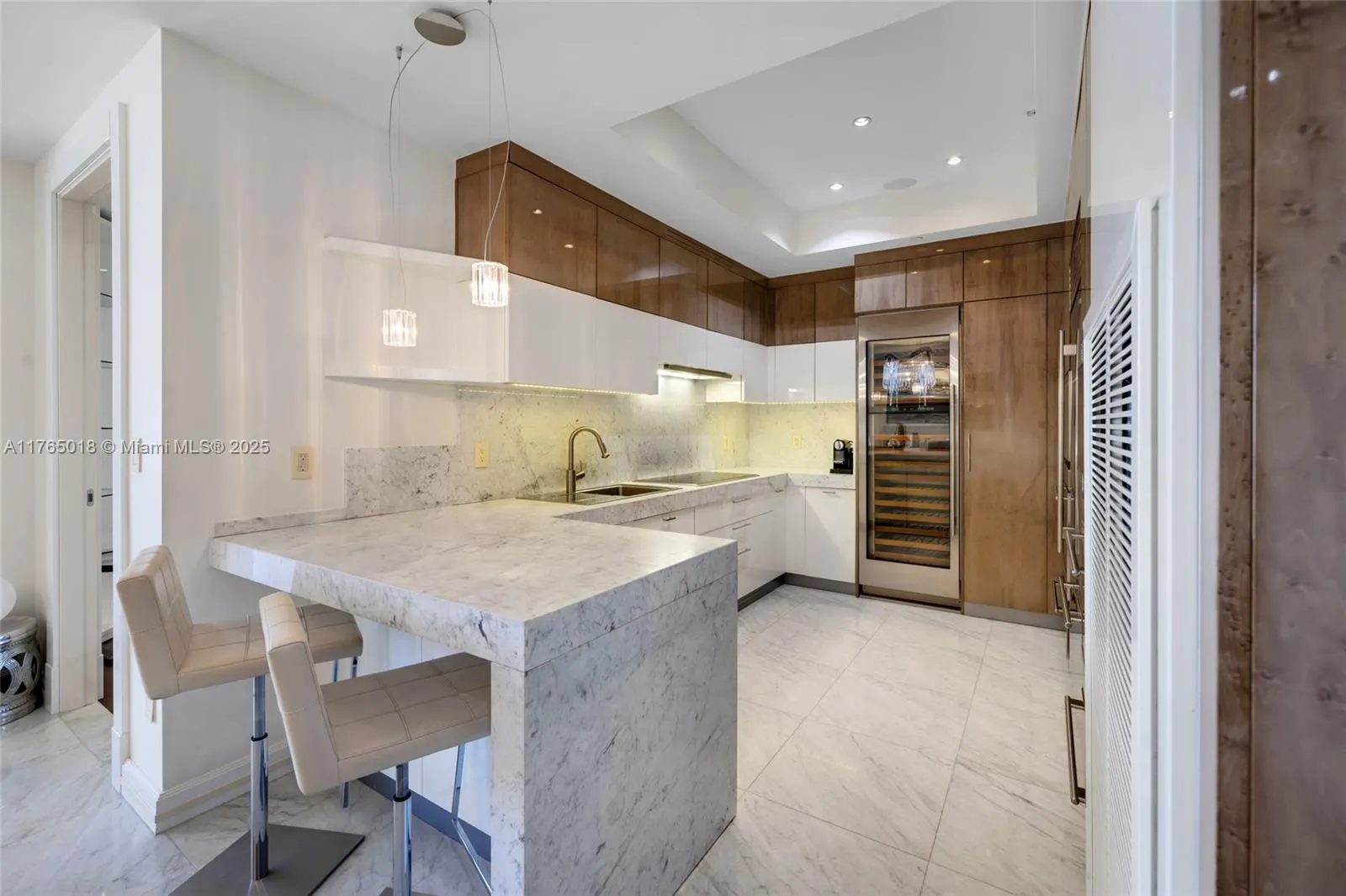 9703 Collins Ave, #PH-07