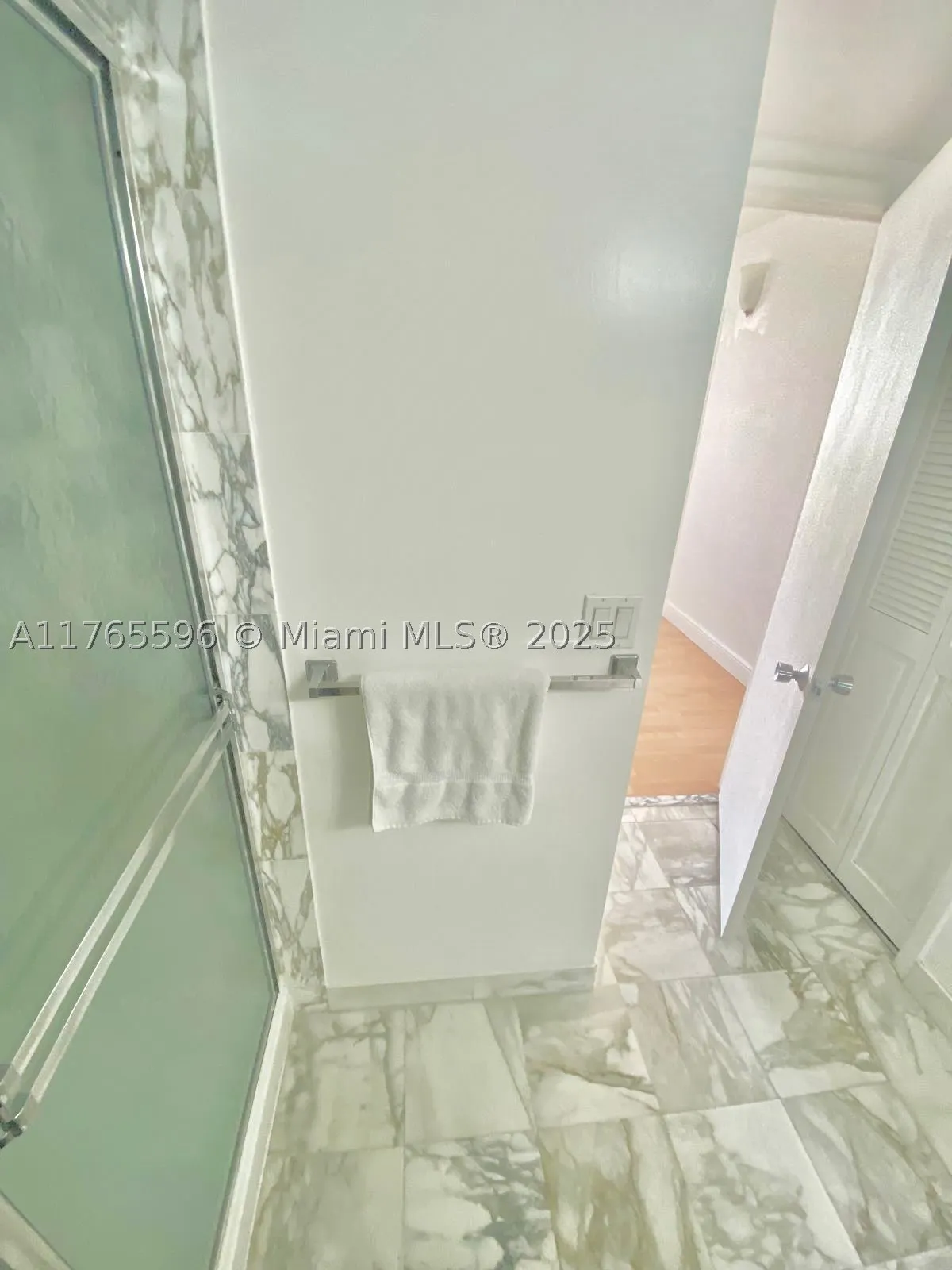 9801 Collins Ave #8M