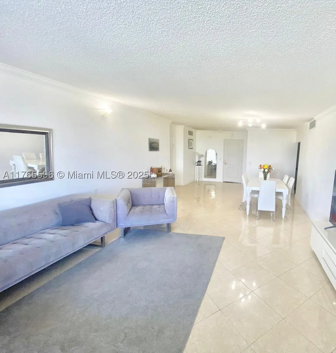 9801 Collins Ave #8M