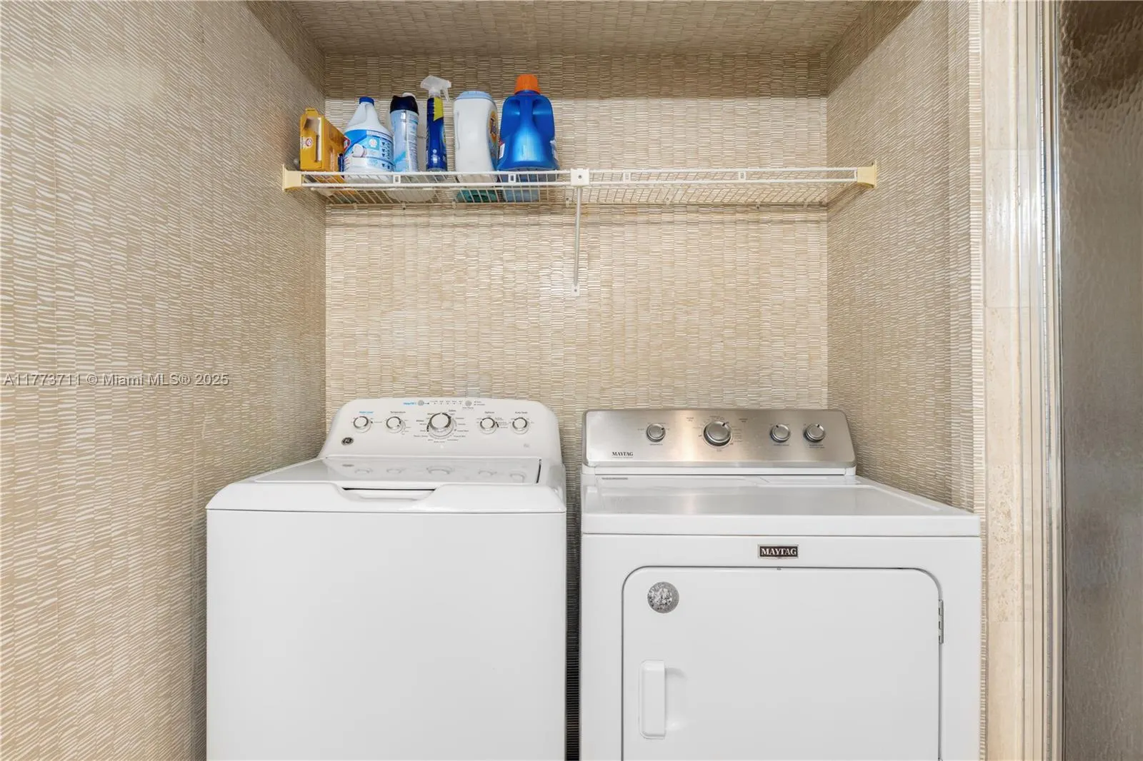 10175 Collins Ave, #1401 & 1402 (Double)