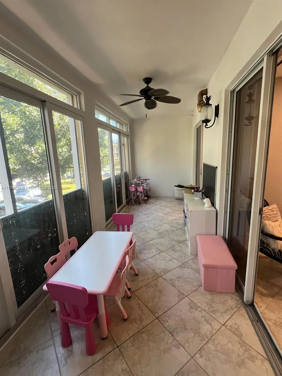 75 Gulfstream Rd, #211B