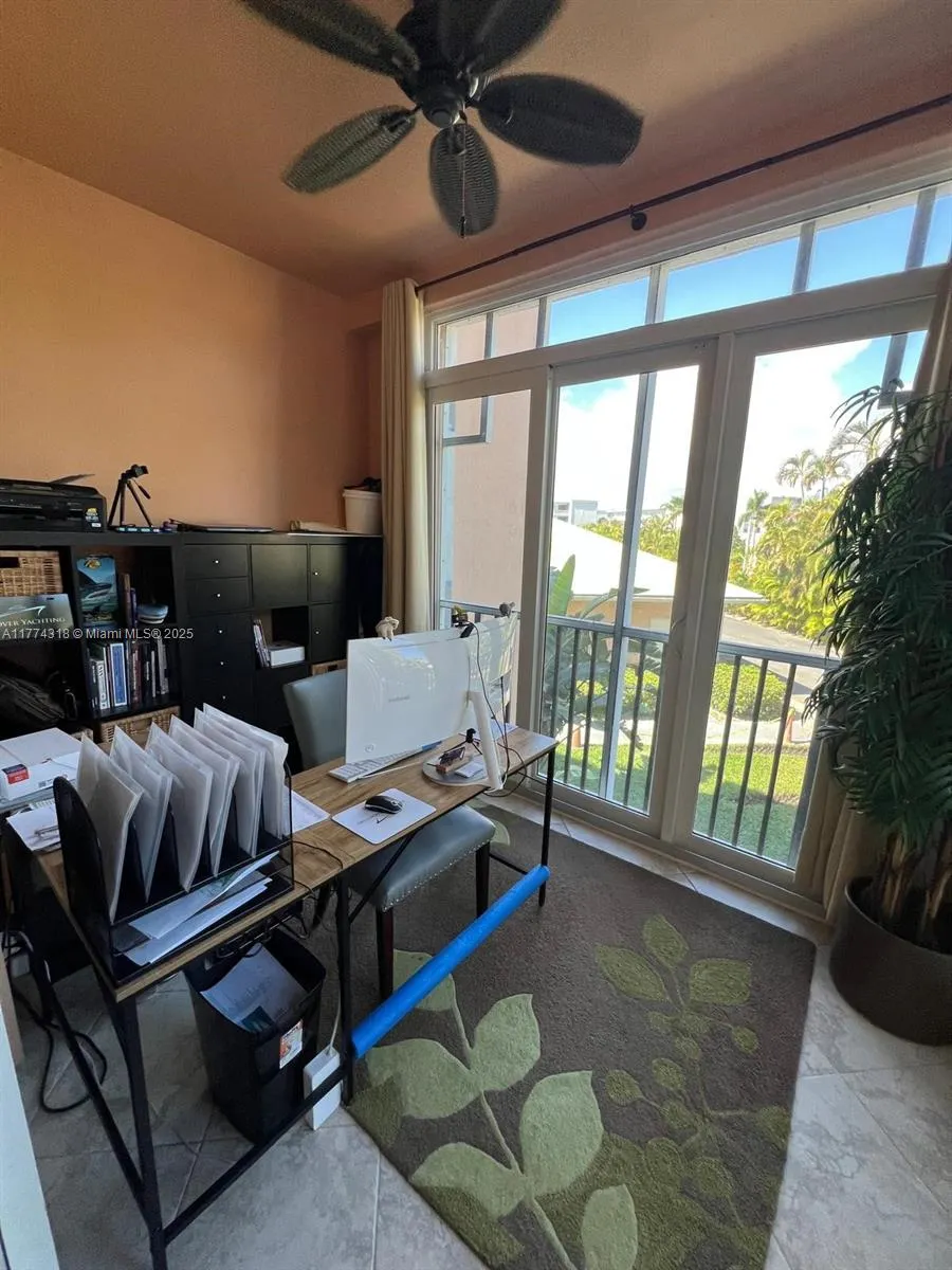 75 Gulfstream Rd, #211B