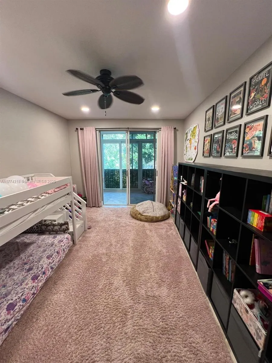 75 Gulfstream Rd, #211B
