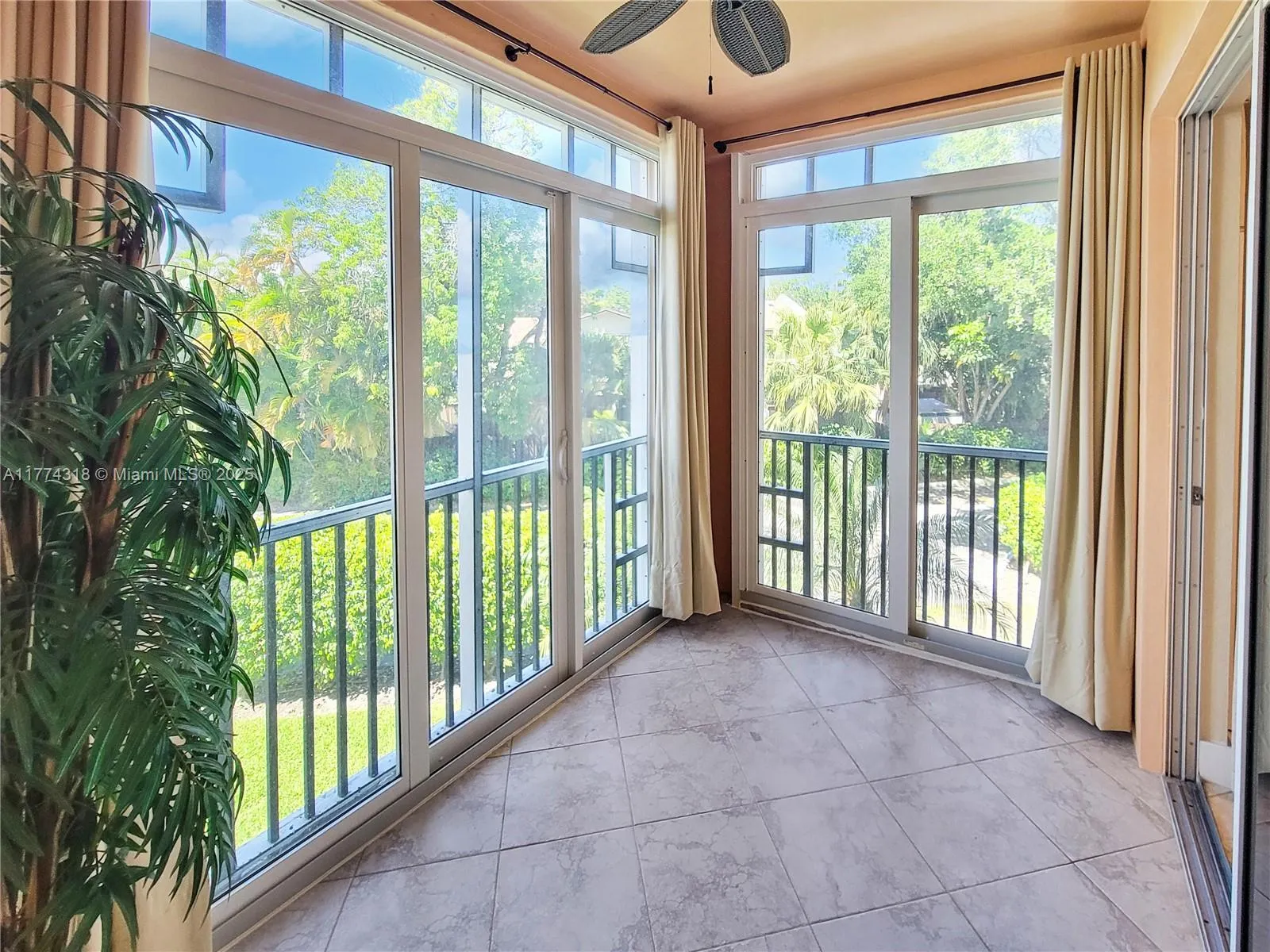 75 Gulfstream Rd, #211B