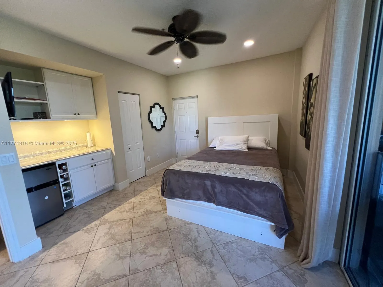 75 Gulfstream Rd, #211B