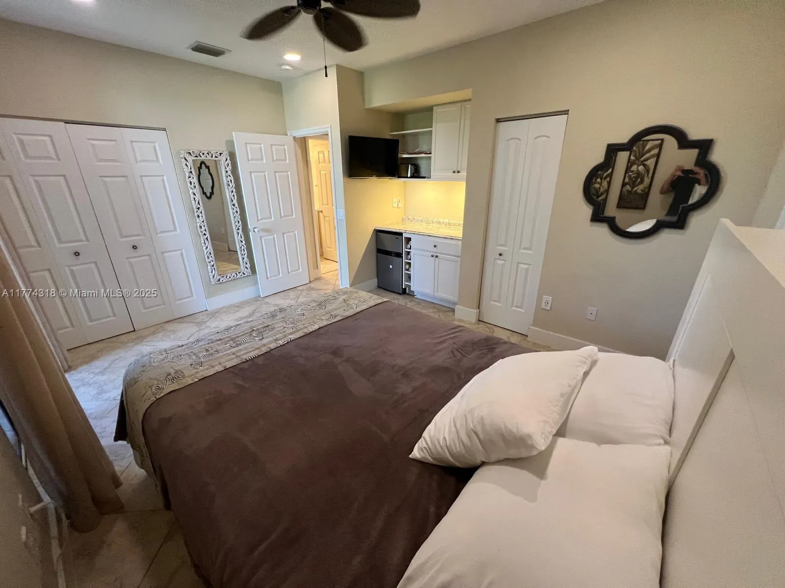 75 Gulfstream Rd, #211B