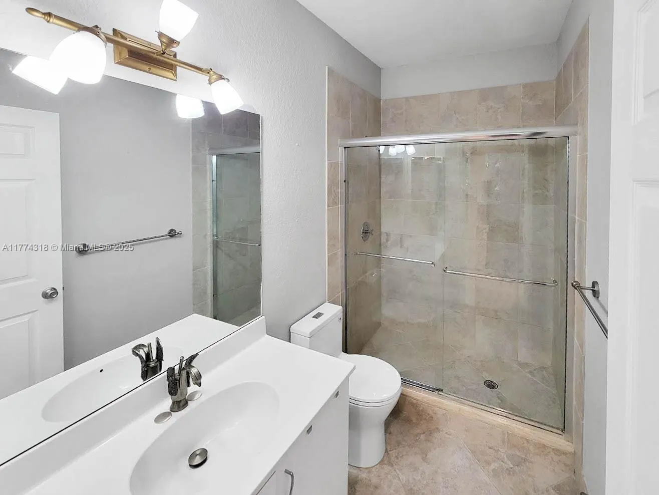 75 Gulfstream Rd, #211B