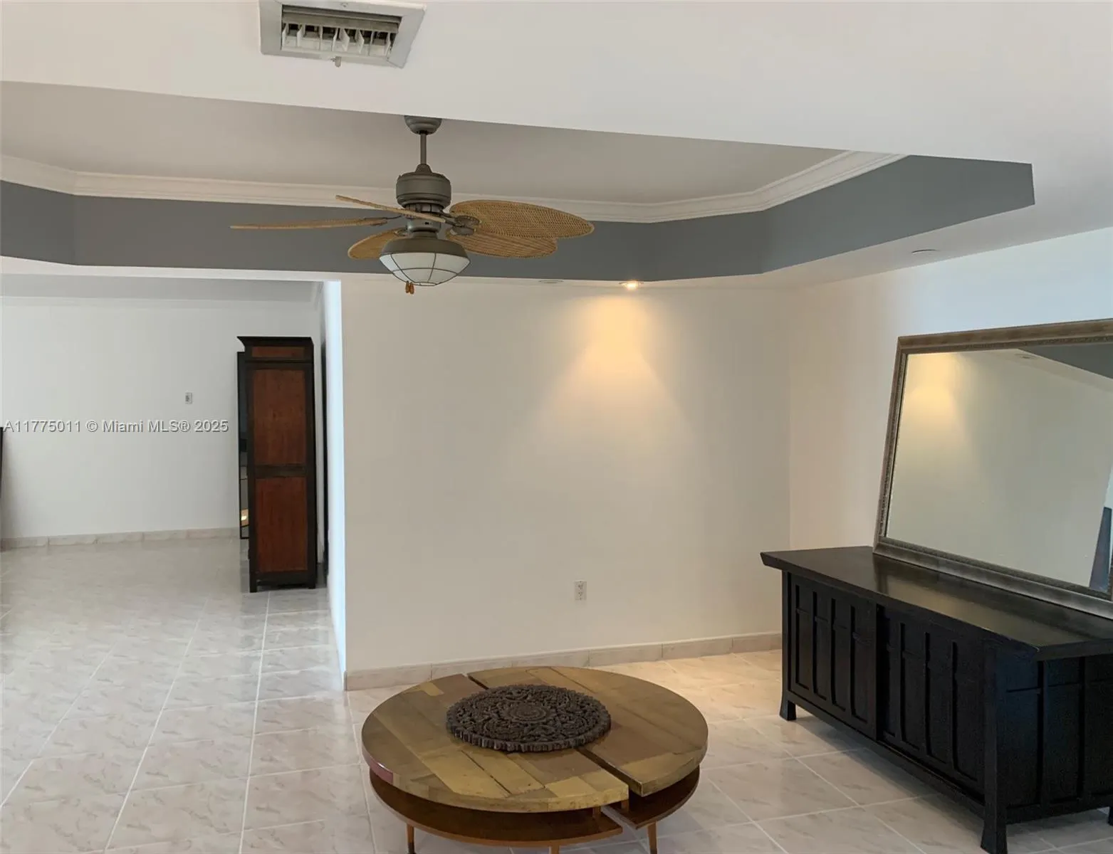 8855 E Collins Ave, #5B