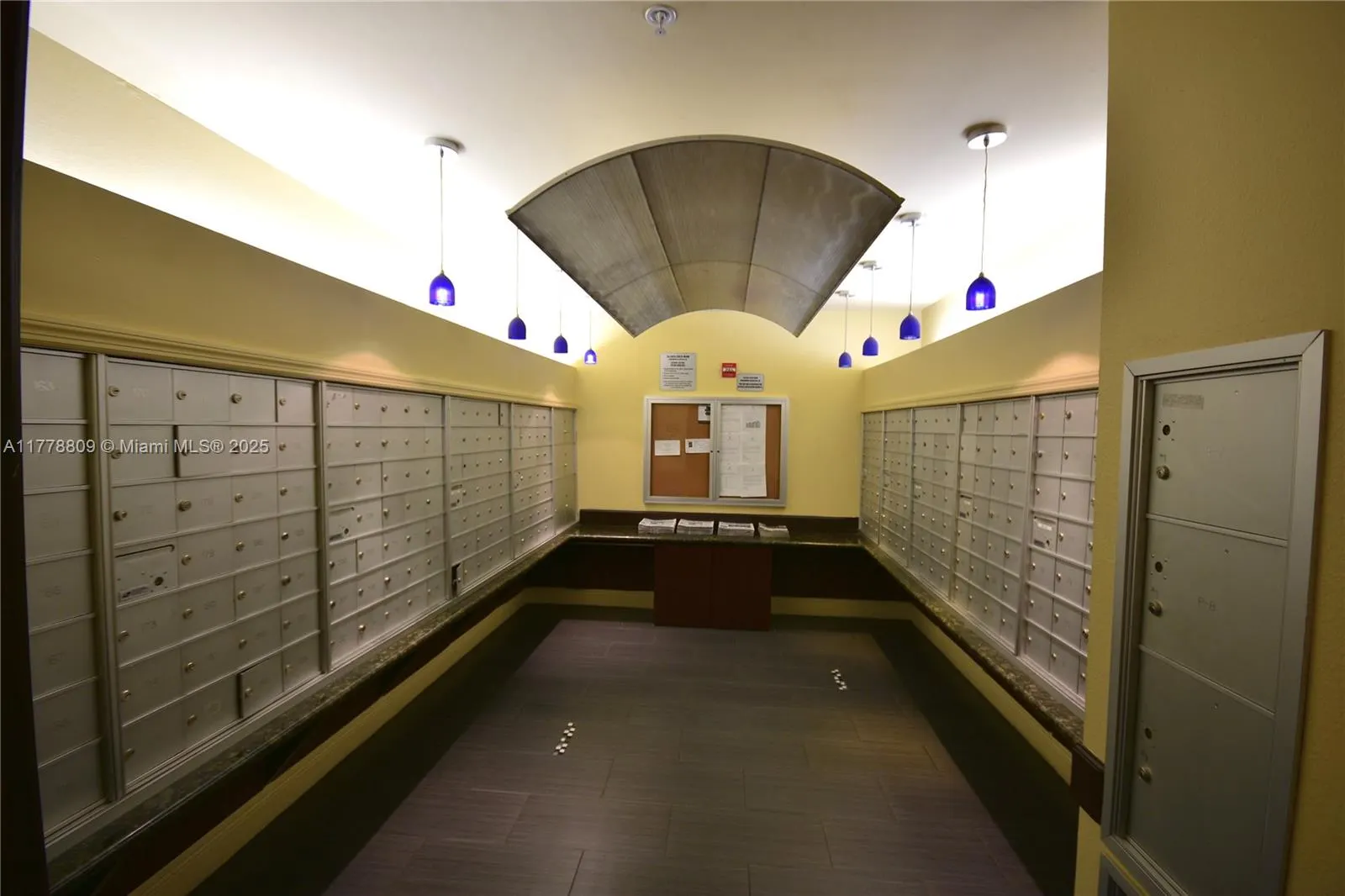 6001 SW 70th St, #429