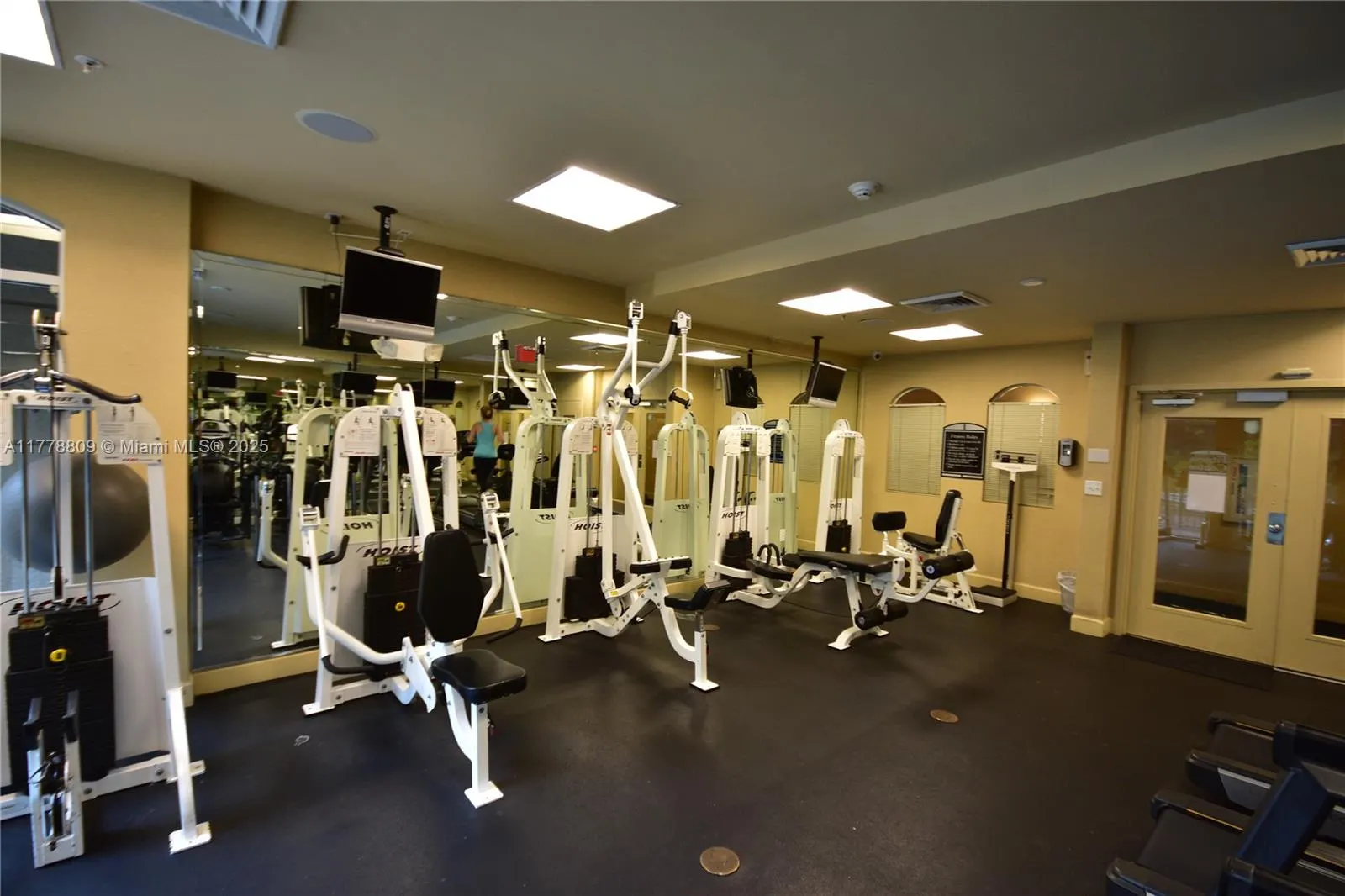 6001 SW 70th St, #429