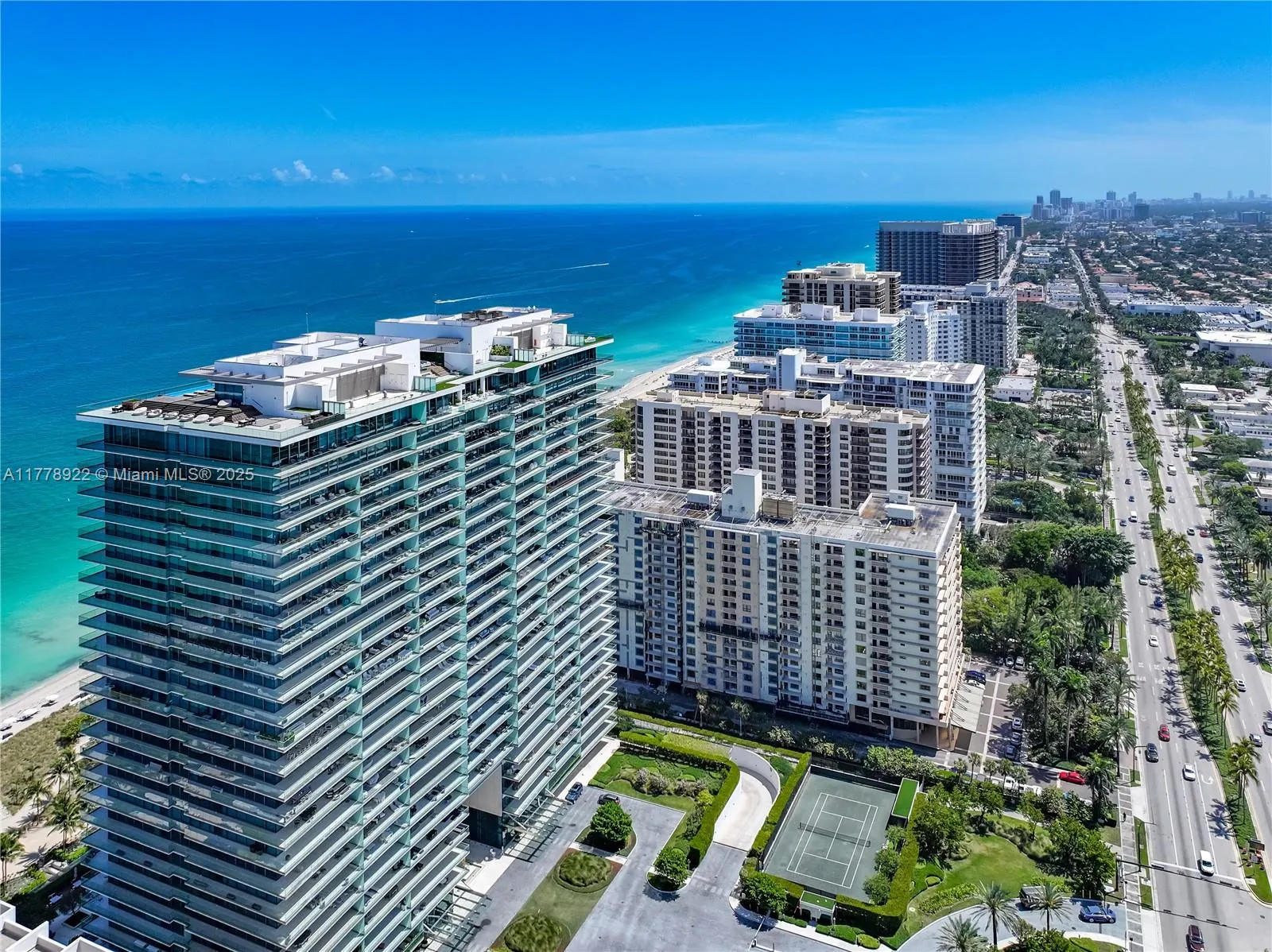 10201 Collins Ave, #1205