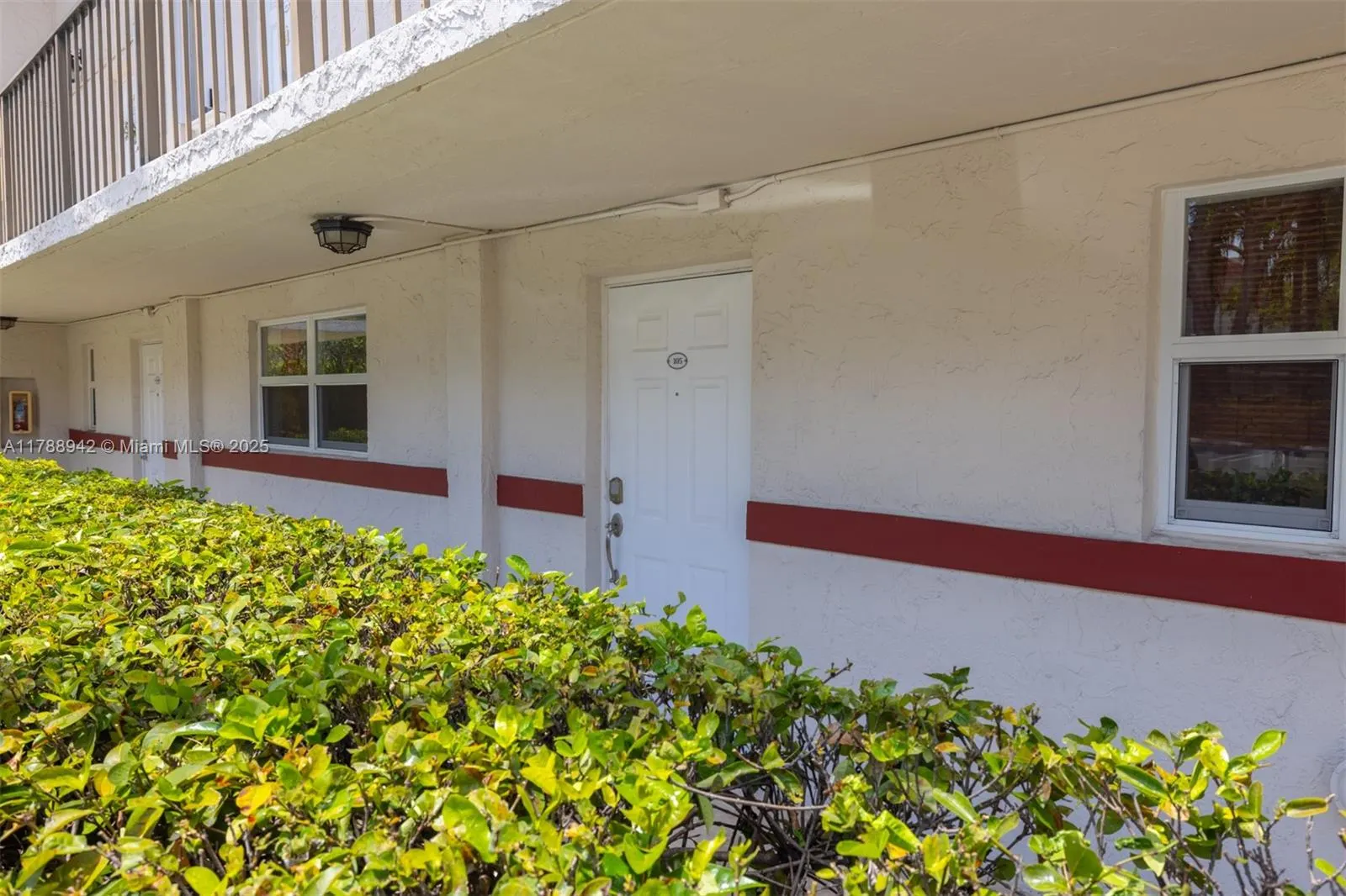6707 N Kendall Dr, #105