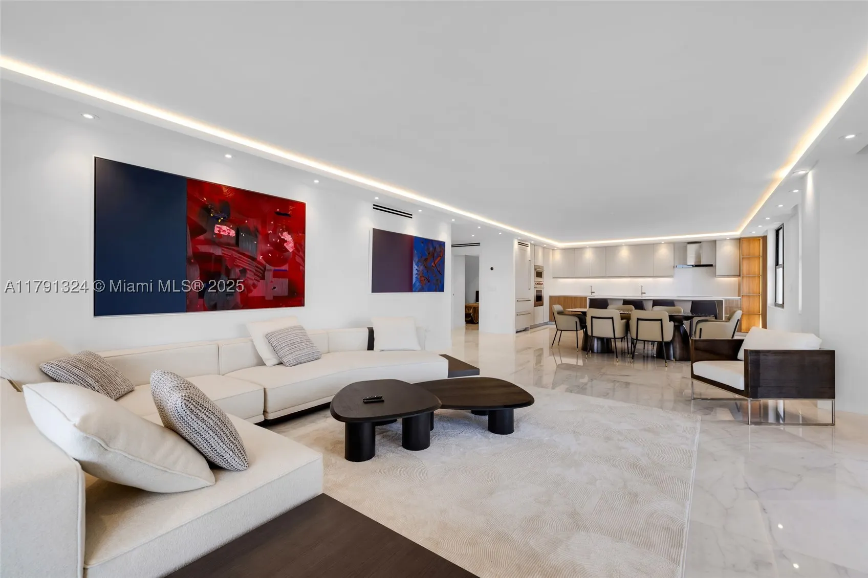 9801 Collins Ave #17R